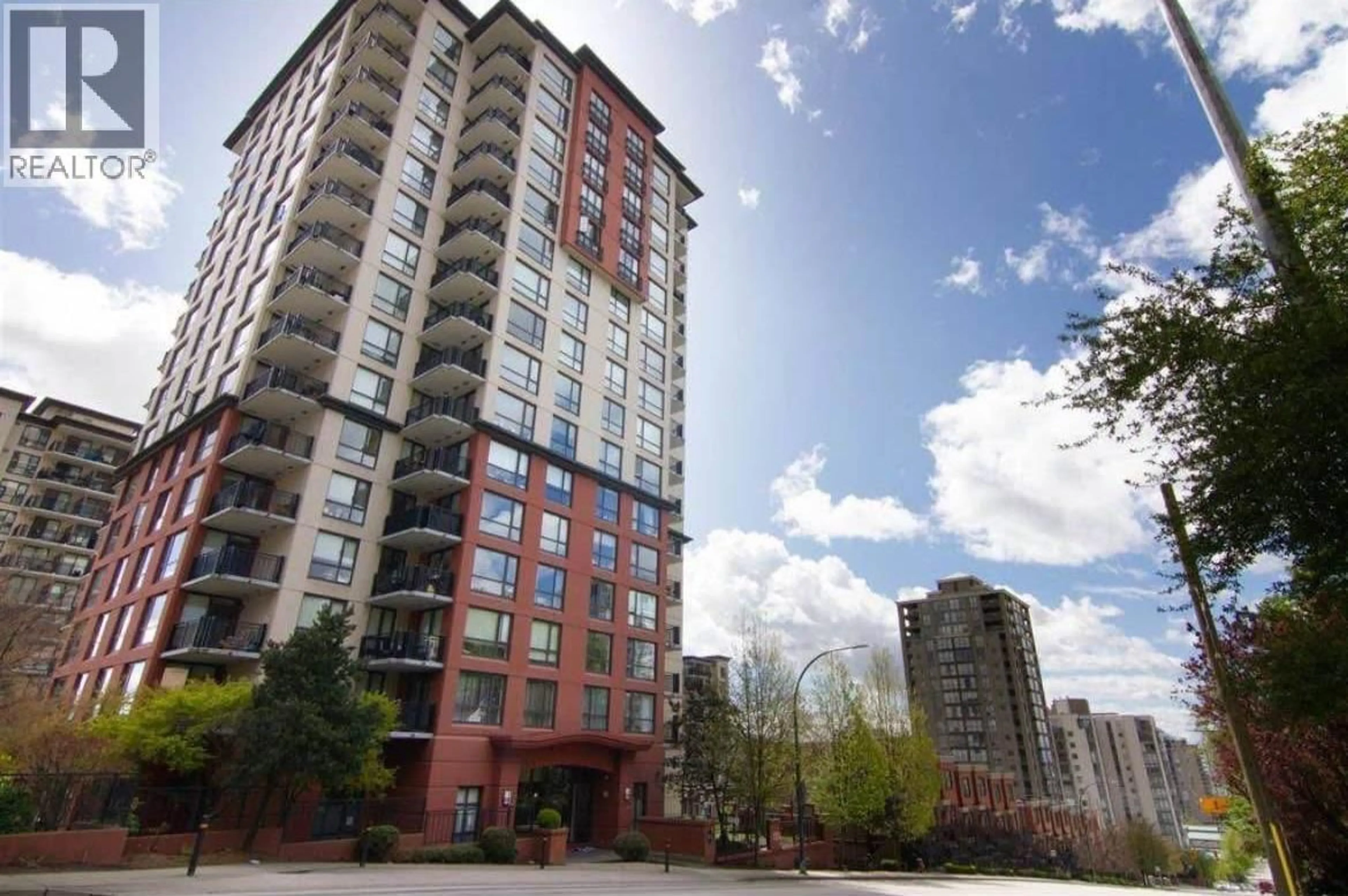 Patio, unknown for 307 - 814 ROYAL AVENUE, New Westminster British Columbia V3M1J9