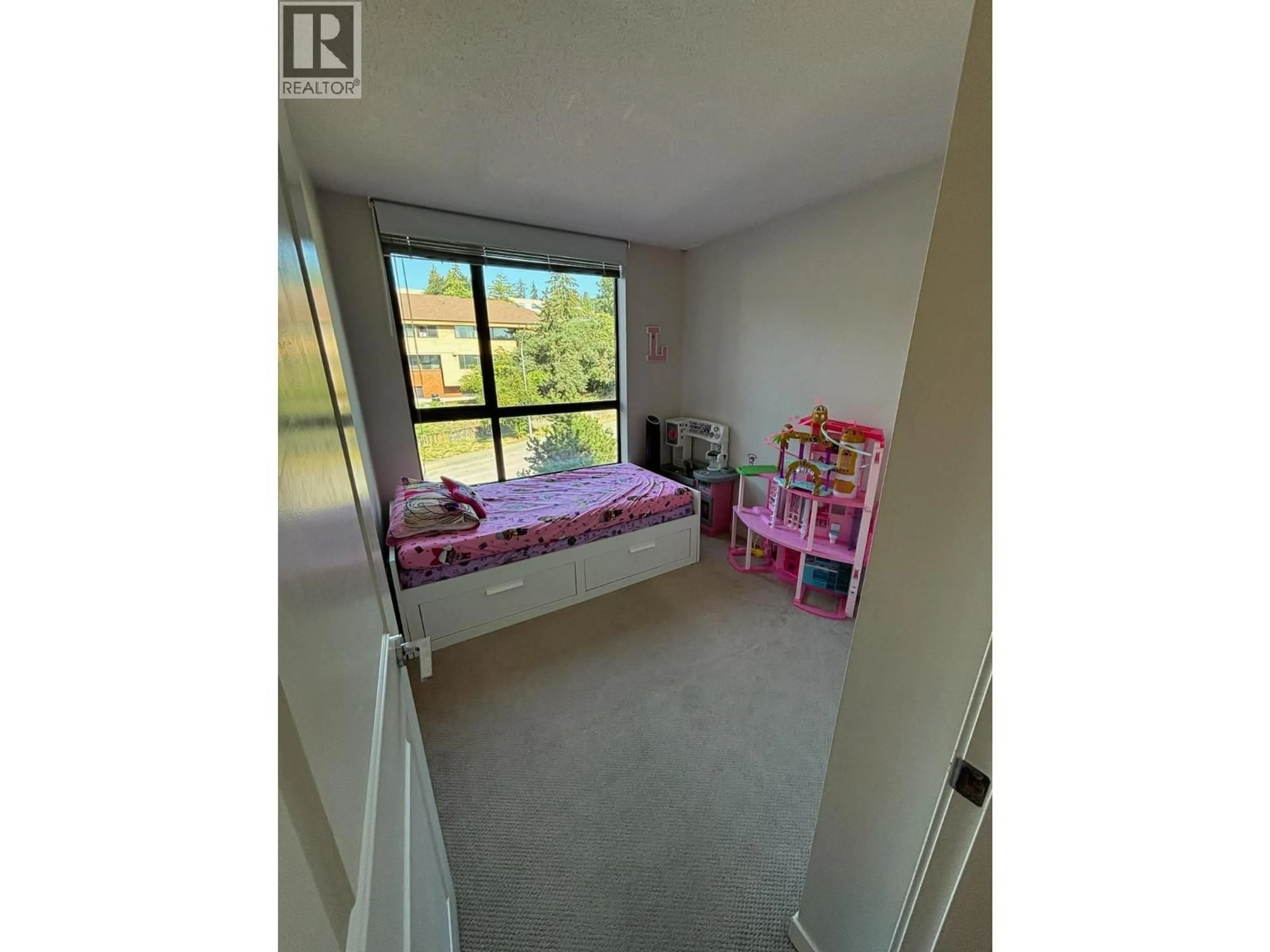 A pic of a room for 307 - 814 ROYAL AVENUE, New Westminster British Columbia V3M1J9