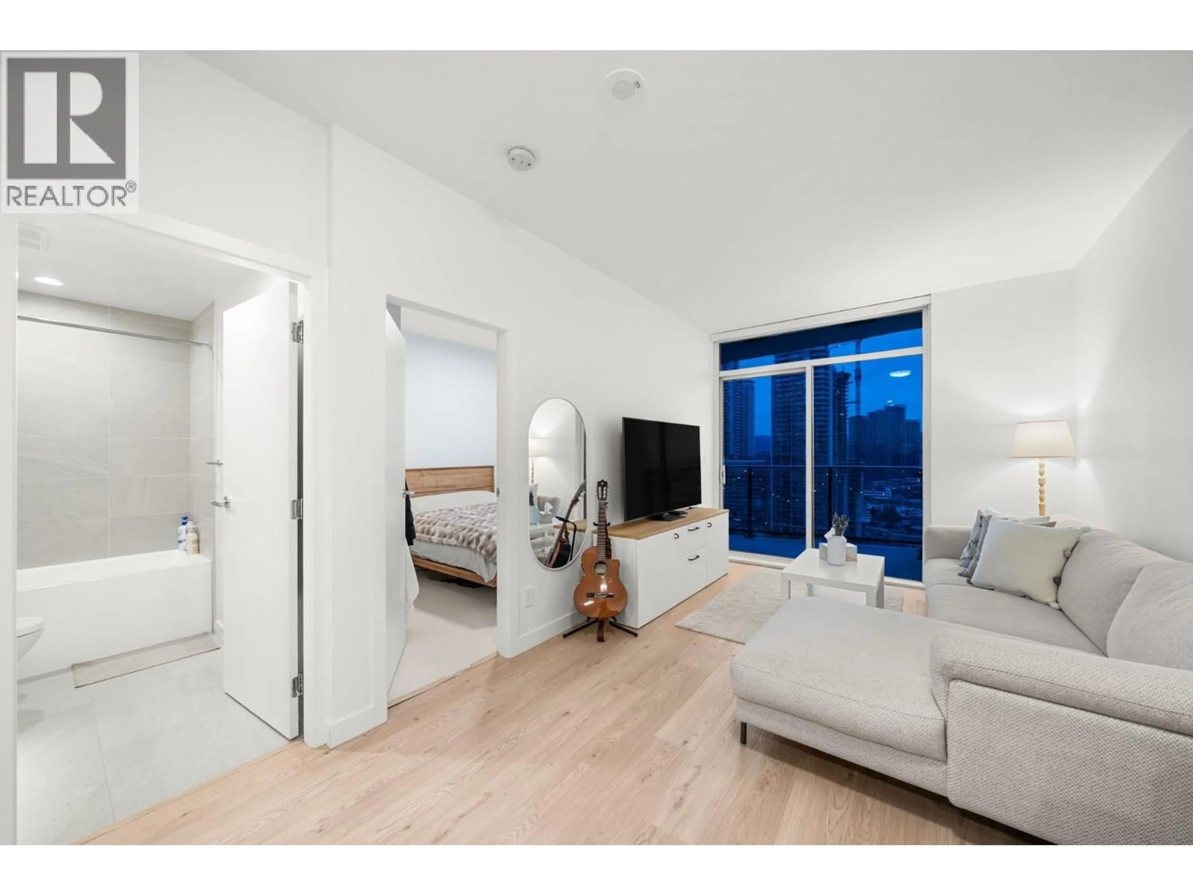 A pic of a room for 2607 - 2181 MADISON AVENUE, Burnaby British Columbia V5C0N4