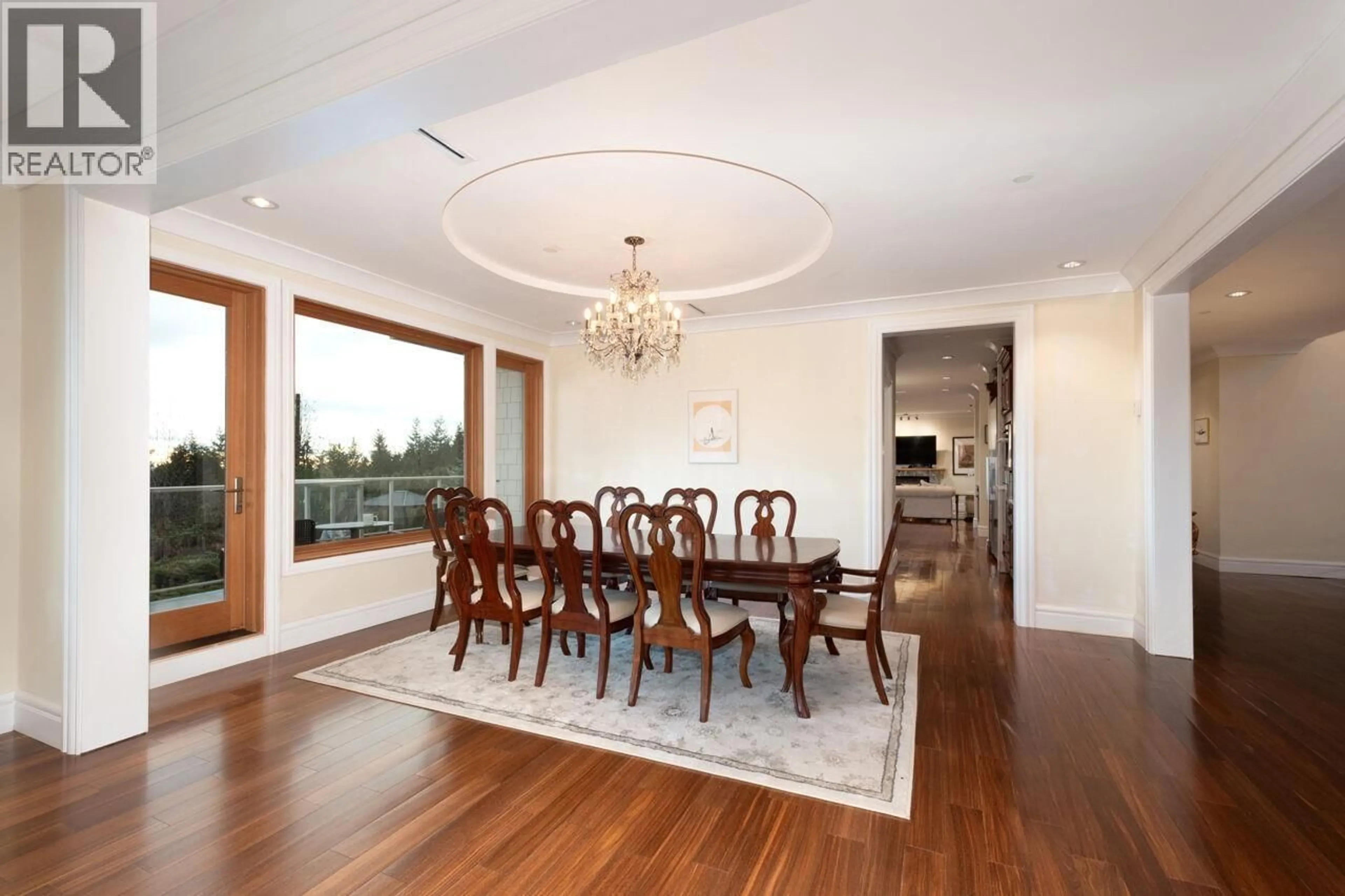 Dining room, wood/laminate floor for 950 GREENWOOD ROAD, West Vancouver British Columbia V7S1X7