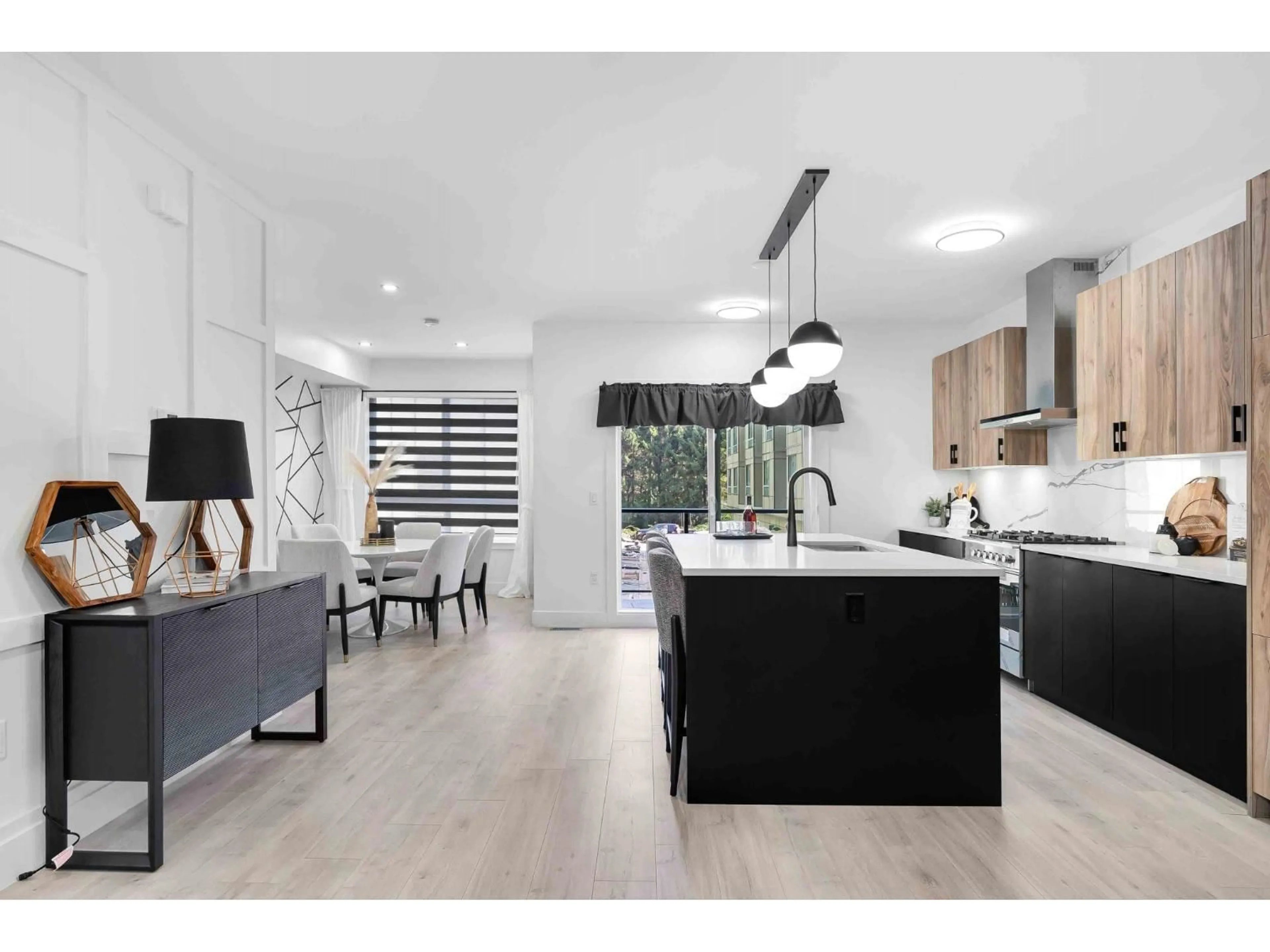 Open concept kitchen, unknown for 26 - 13895 64 AVENUE, Surrey British Columbia V3W3N9