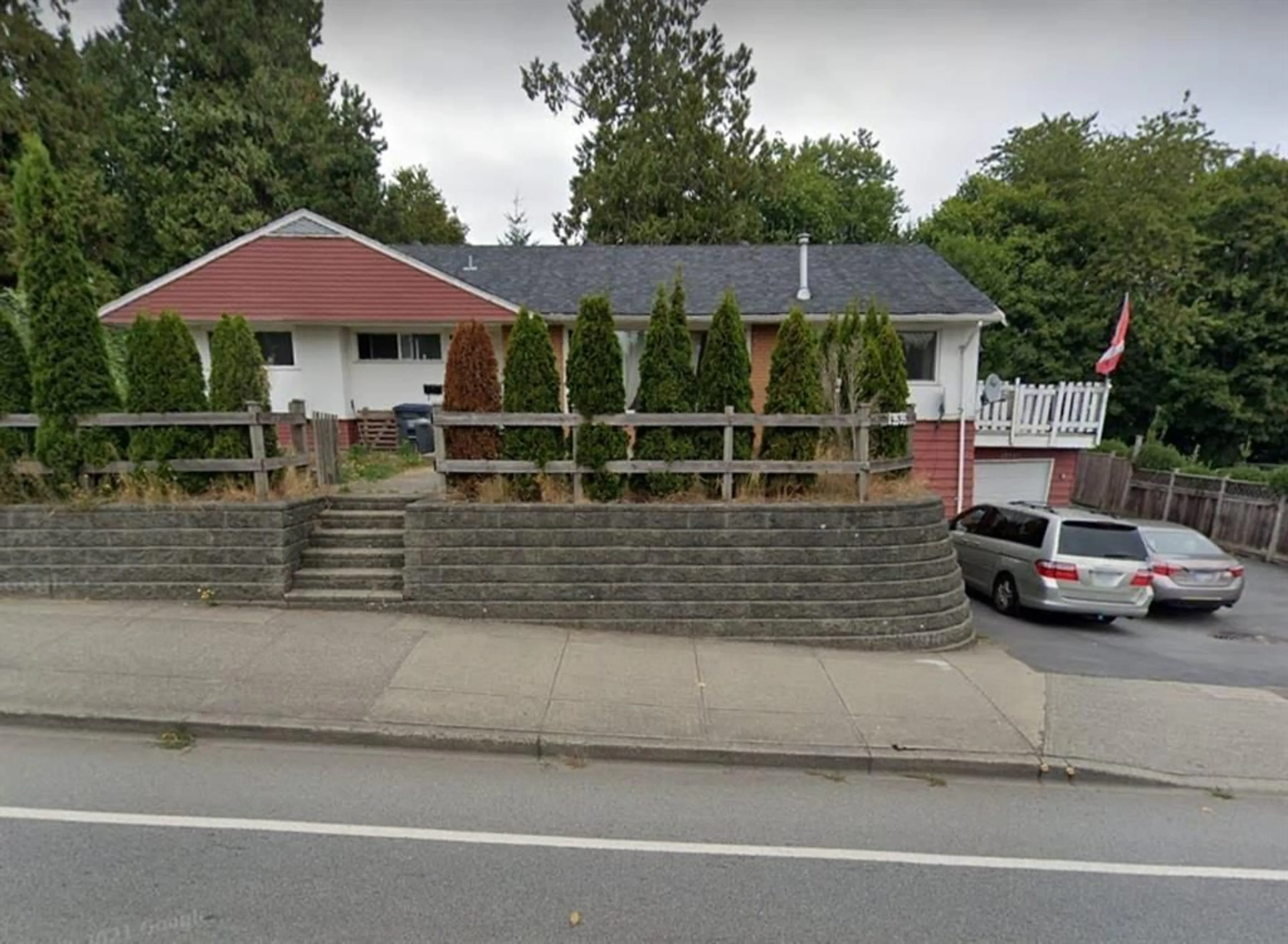 A pic from outside/outdoor area/front of a property/back of a property/a pic from drone, street for 13535 64 AVENUE, Surrey British Columbia V3W1Y2