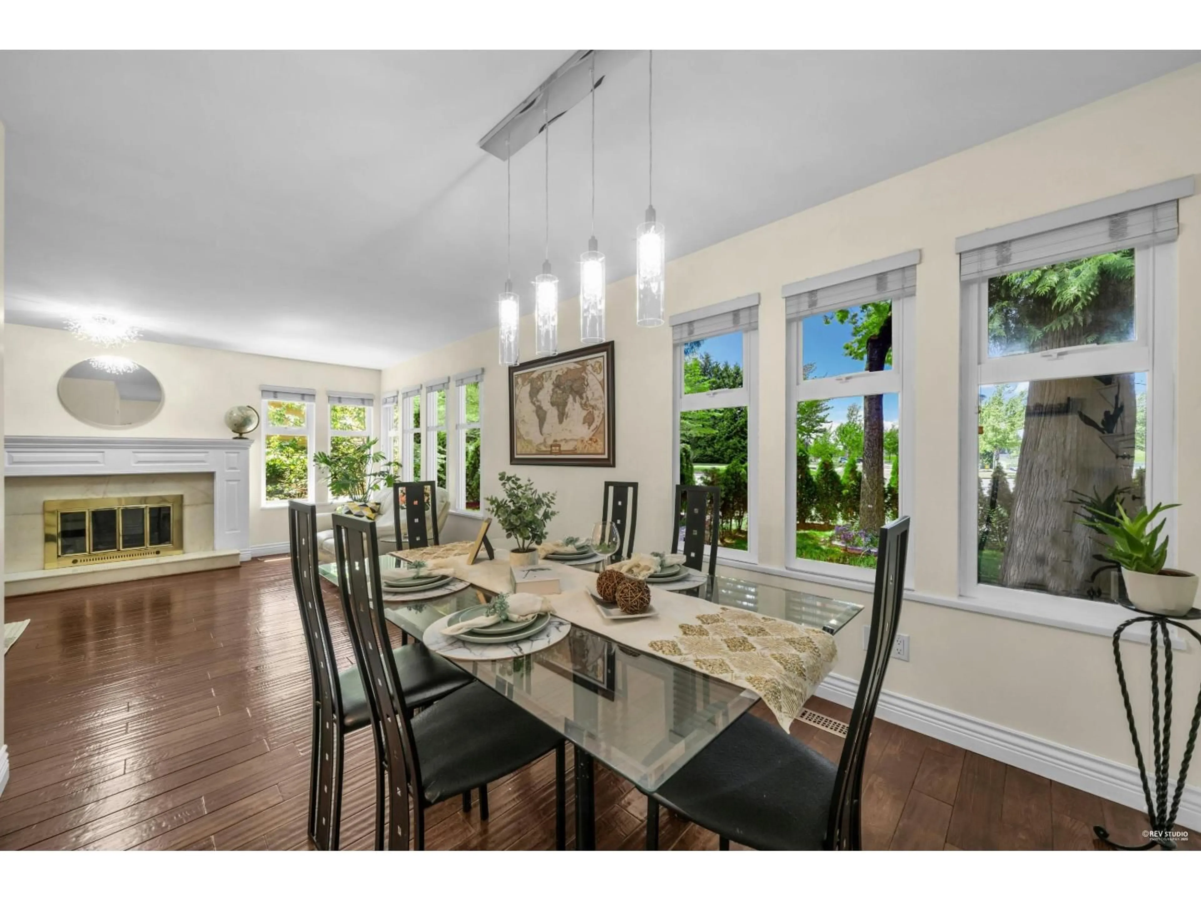 Dining room, unknown for 1906 148 STREET, Surrey British Columbia V4A6R3