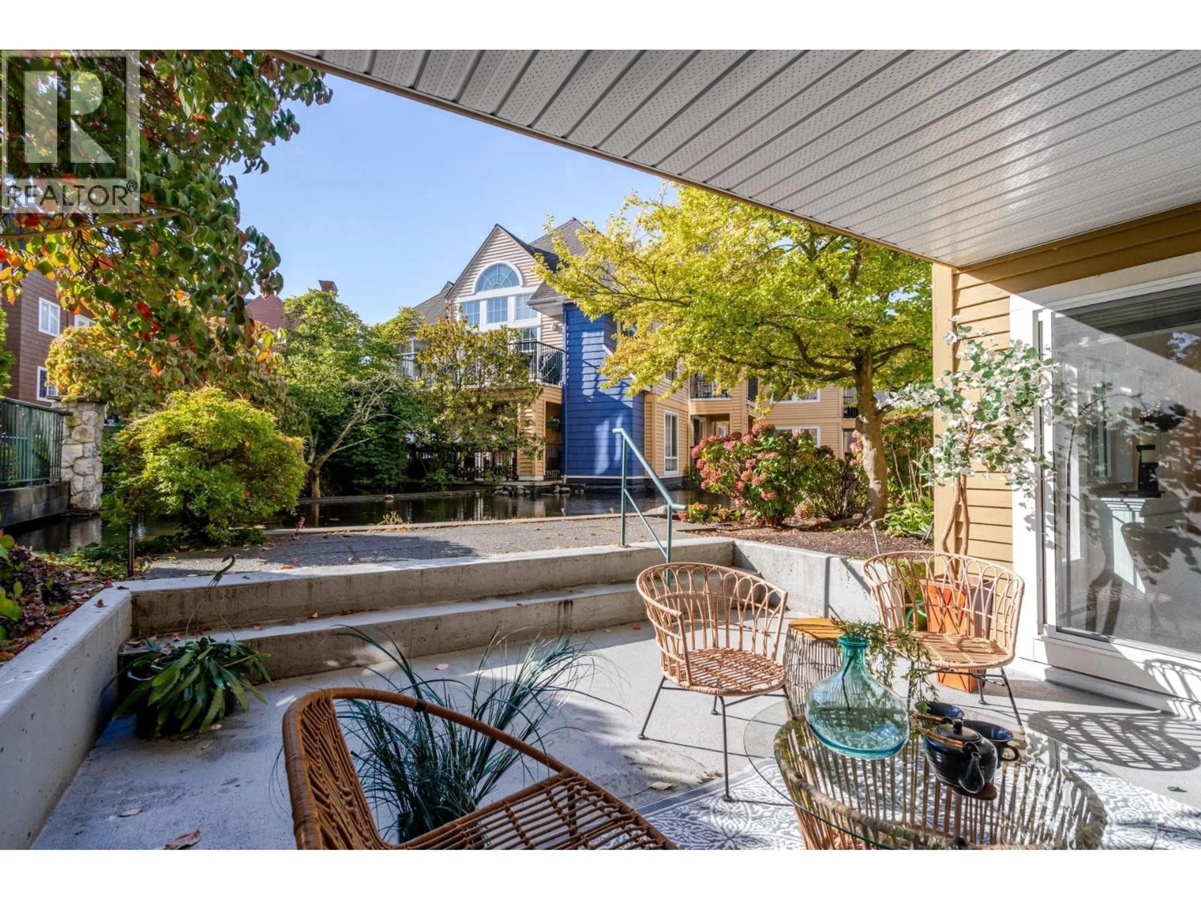 Patio, street for 108 - 5556 14TH AVENUE, Tsawwassen British Columbia V4M4E7