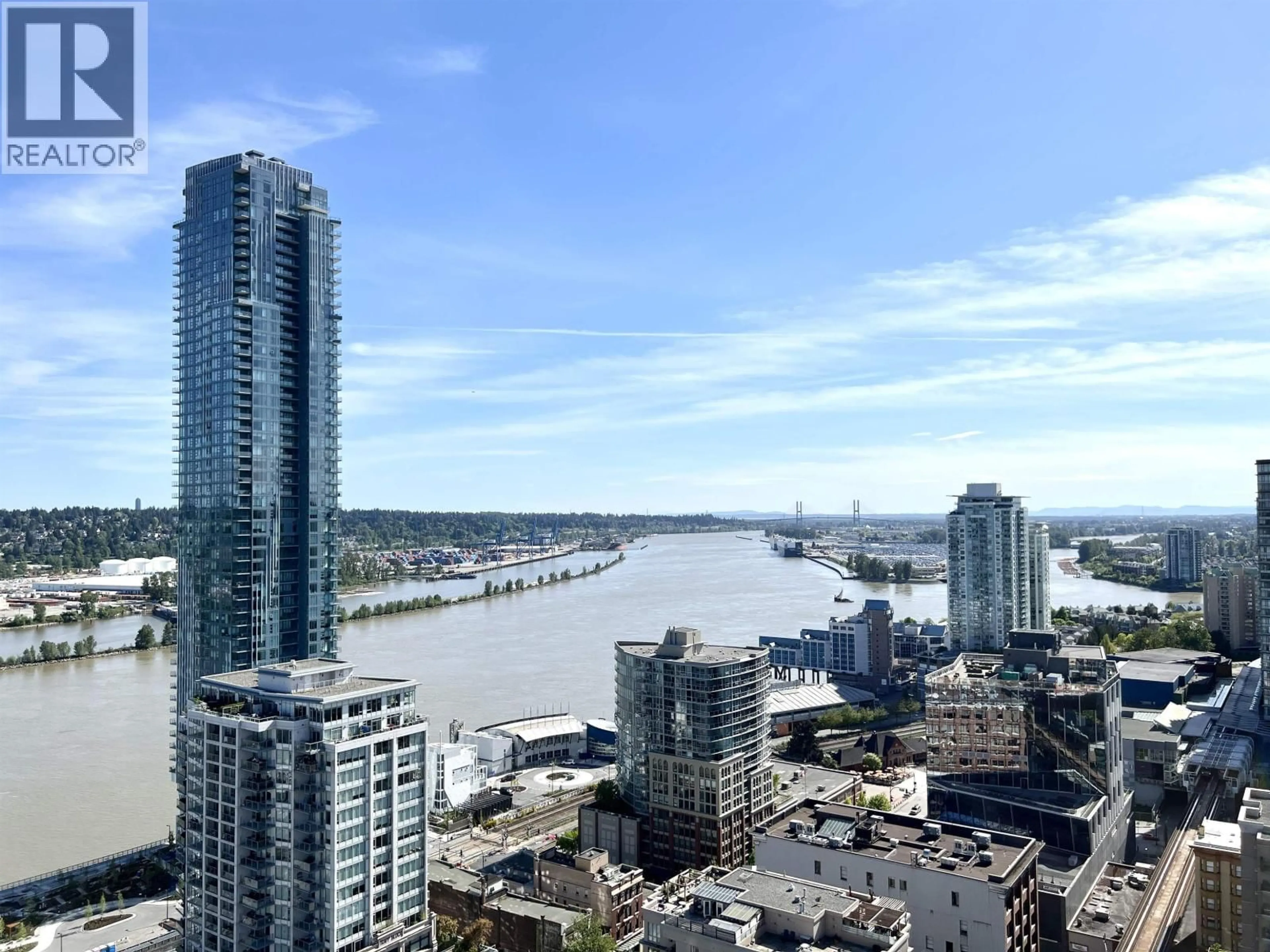 A pic from outside/outdoor area/front of a property/back of a property/a pic from drone, city buildings view from balcony for 2406 - 618 CARNARVON STREET, New Westminster British Columbia V3M1E9