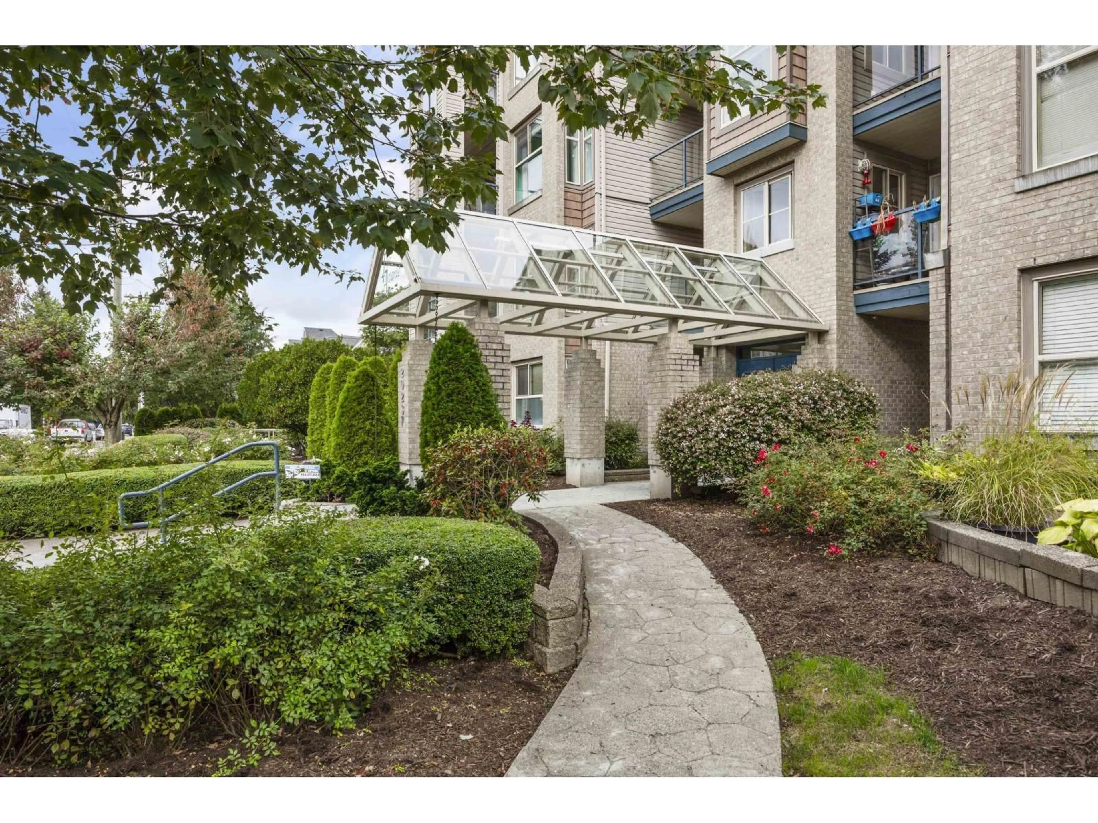 Unknown for 107 - 20237 54 AVENUE, Langley British Columbia V3A3W2