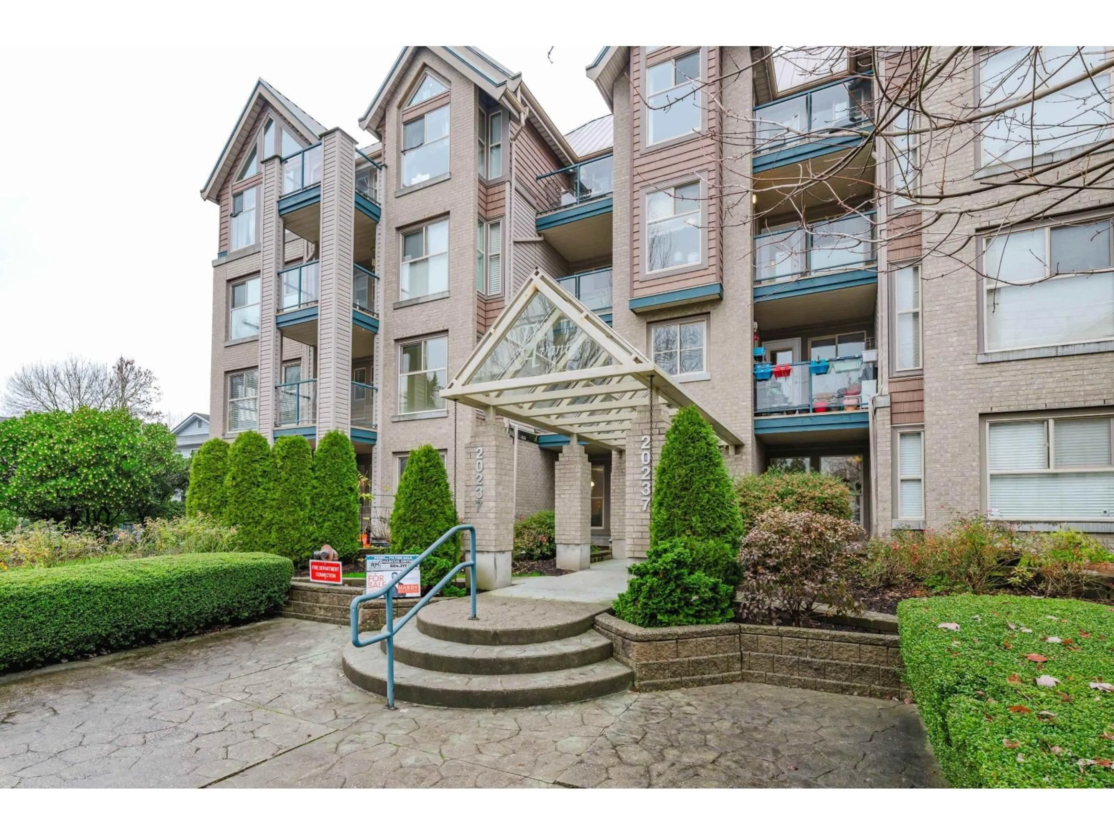 Unknown for 107 - 20237 54 AVENUE, Langley British Columbia V3A3W2