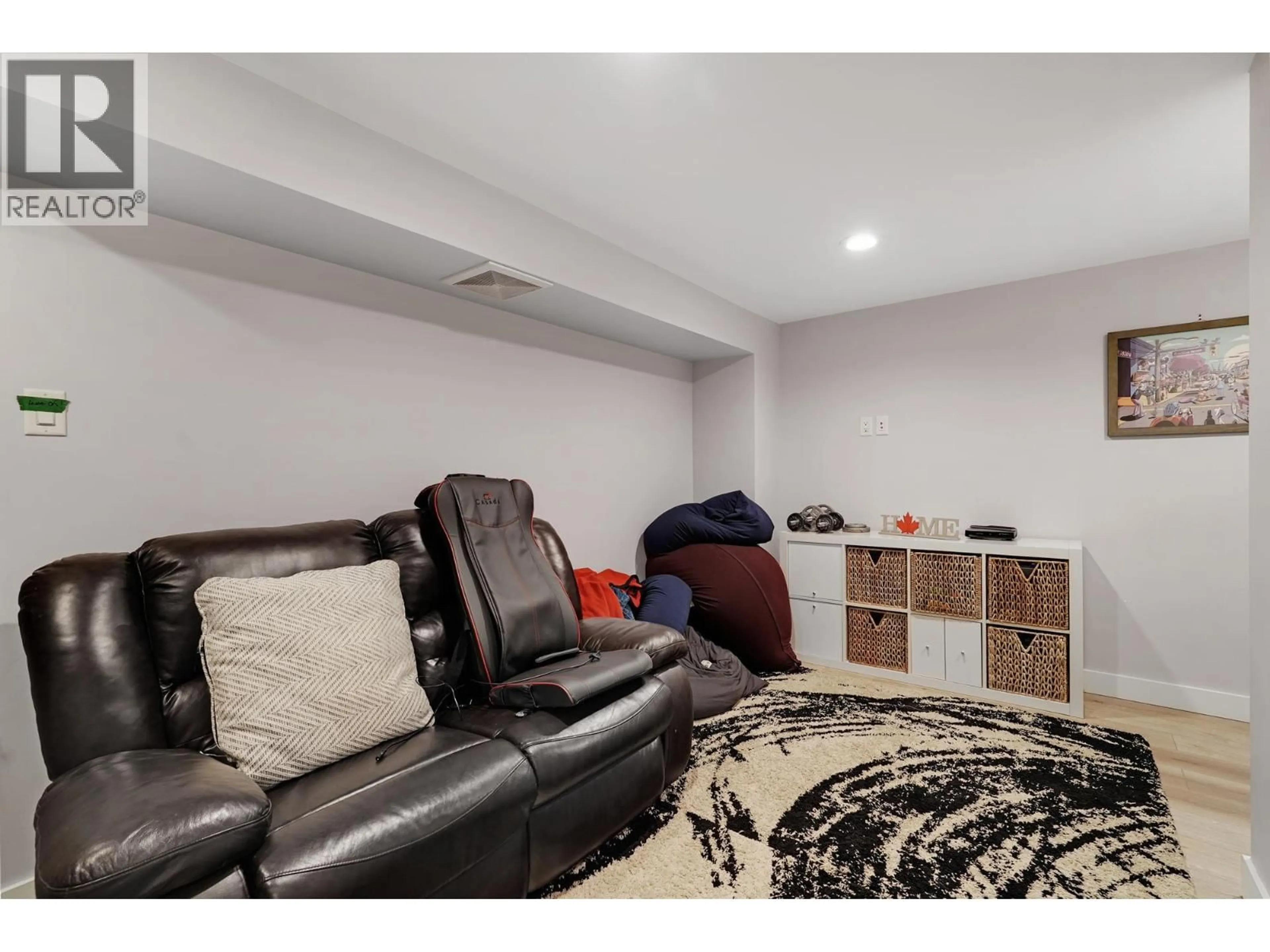 Unknown for 5770 MAYVIEW CIRCLE, Burnaby British Columbia V5E4B8