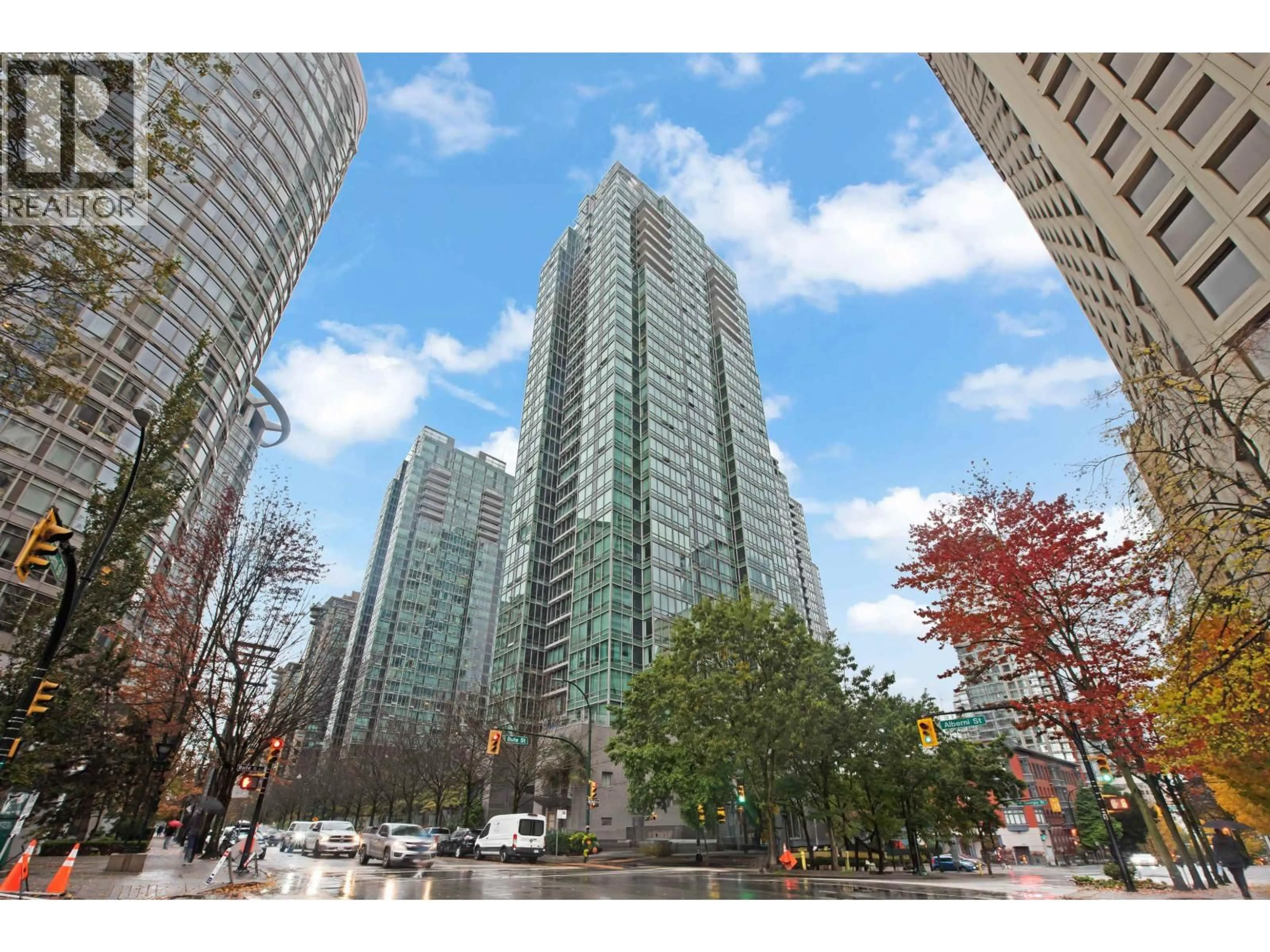 Patio, street for 1203 - 1200 GEORGIA STREET, Vancouver British Columbia V6E4R2