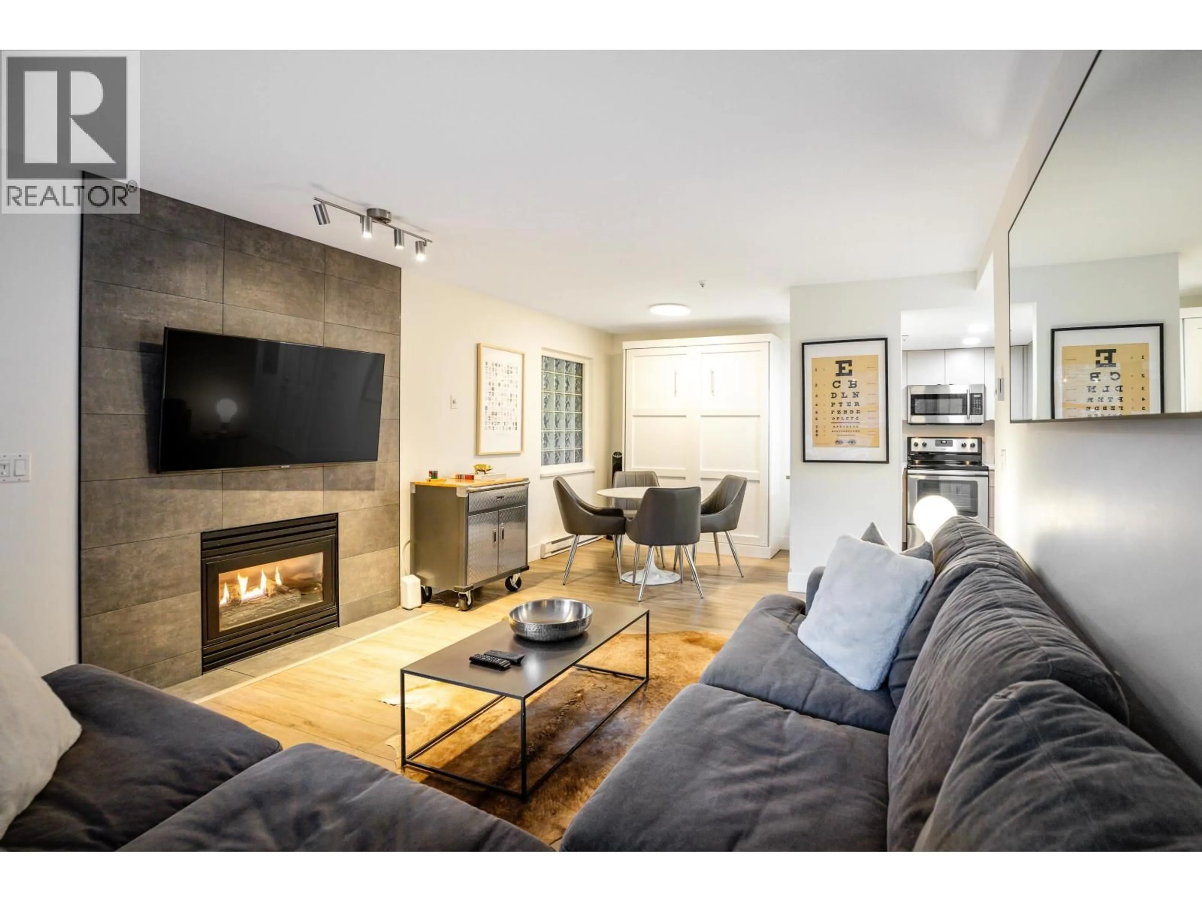 Living room with furniture, unknown for 80 - 4355 NORTHLANDS BOULEVARD, Whistler British Columbia V8E1C3