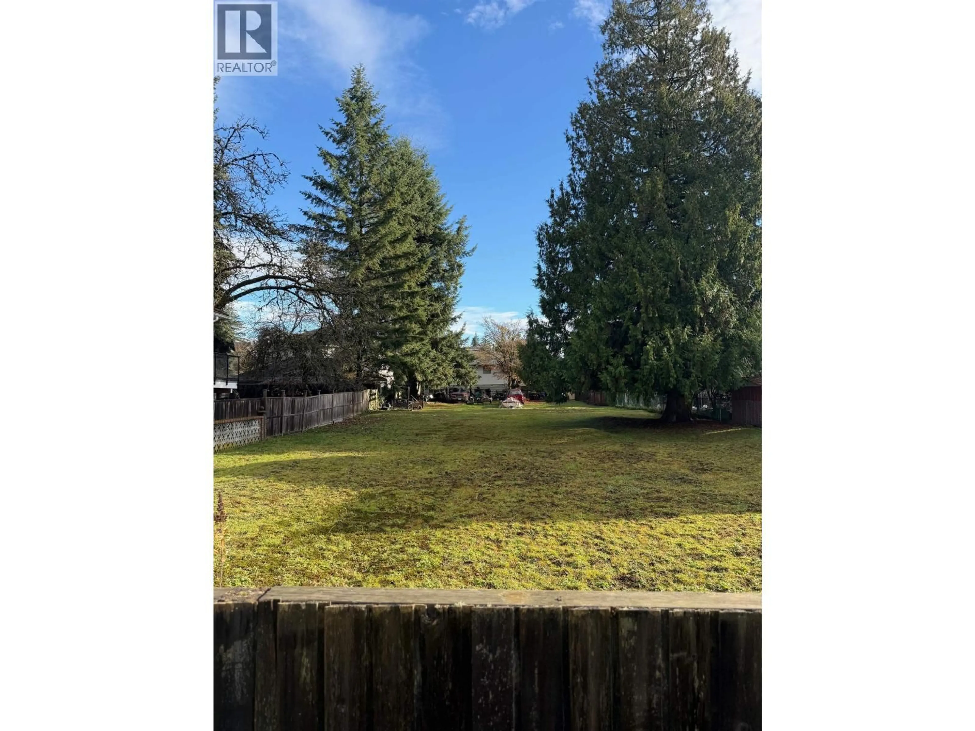 A pic from outside/outdoor area/front of a property/back of a property/a pic from drone, forest/trees view for 892 MACINTOSH STREET, Coquitlam British Columbia V3J4Z2