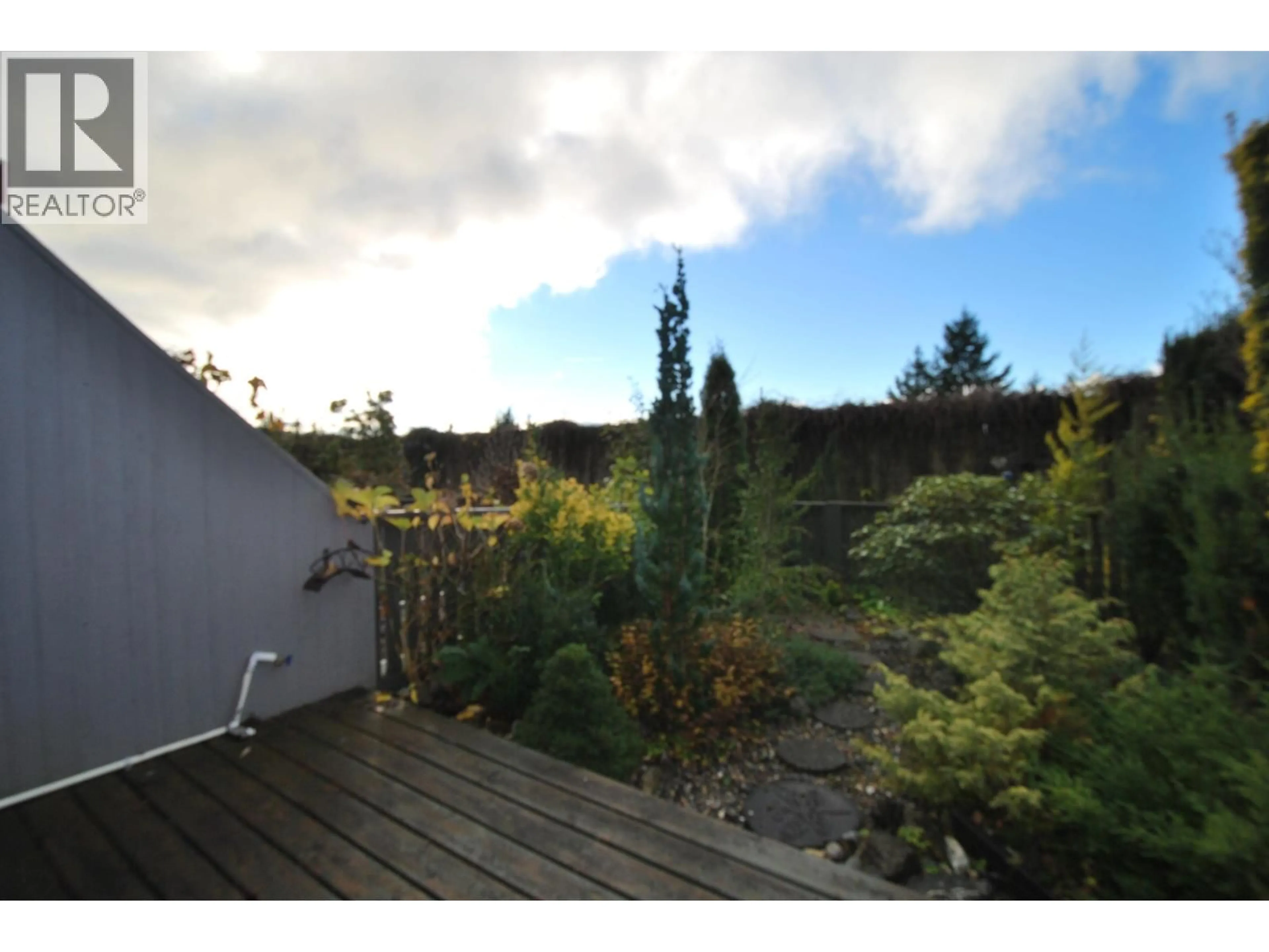 A pic from outside/outdoor area/front of a property/back of a property/a pic from drone, forest/trees view for 410 CROSSCREEK ROAD, Lions Bay British Columbia V0N2E0