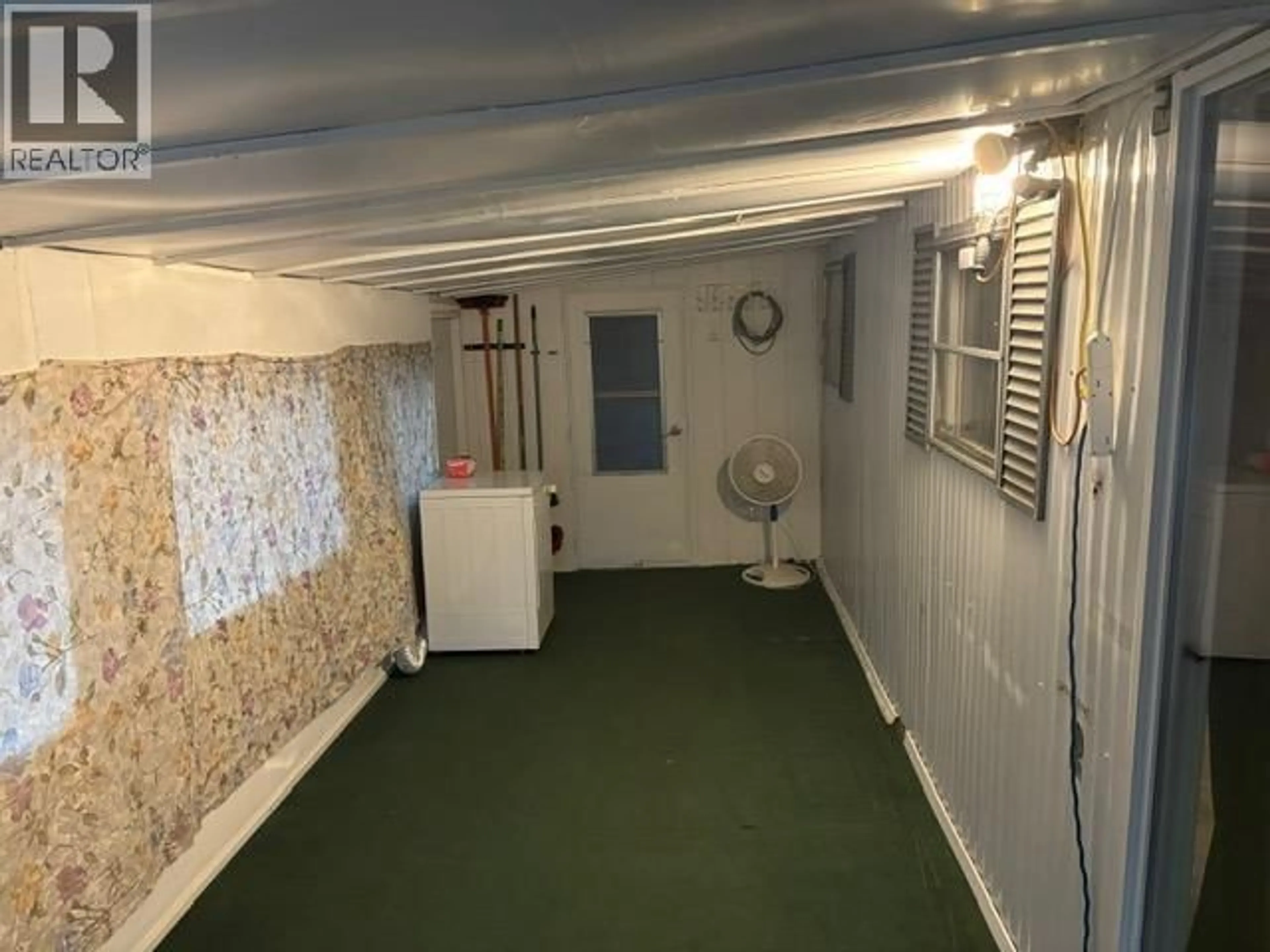 A pic of a room for 52 - 21163 LOUGHEED HIGHWAY, Maple Ridge British Columbia V2X2R4