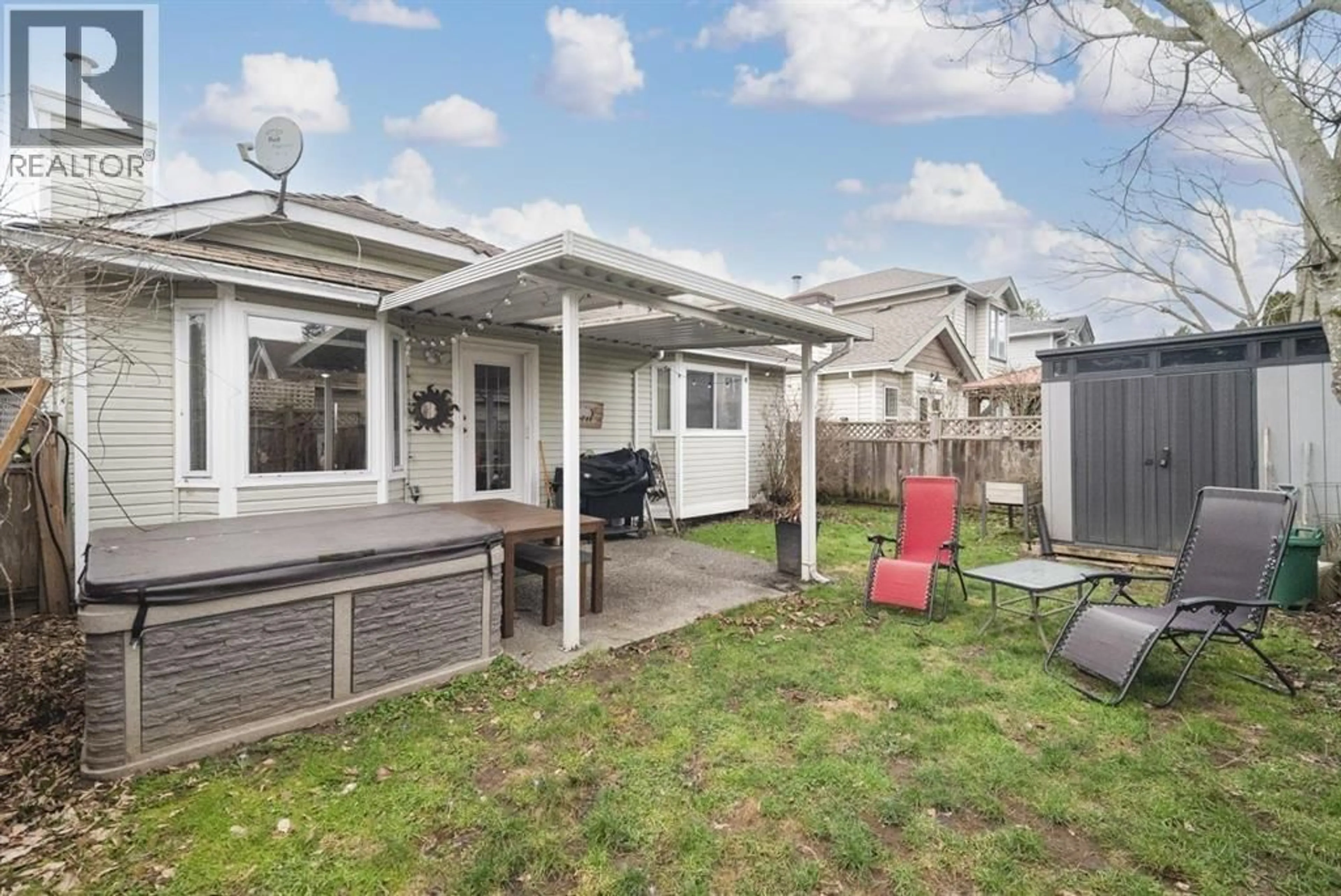 Patio, street for 11484 207 STREET, Maple Ridge British Columbia V2X1X1