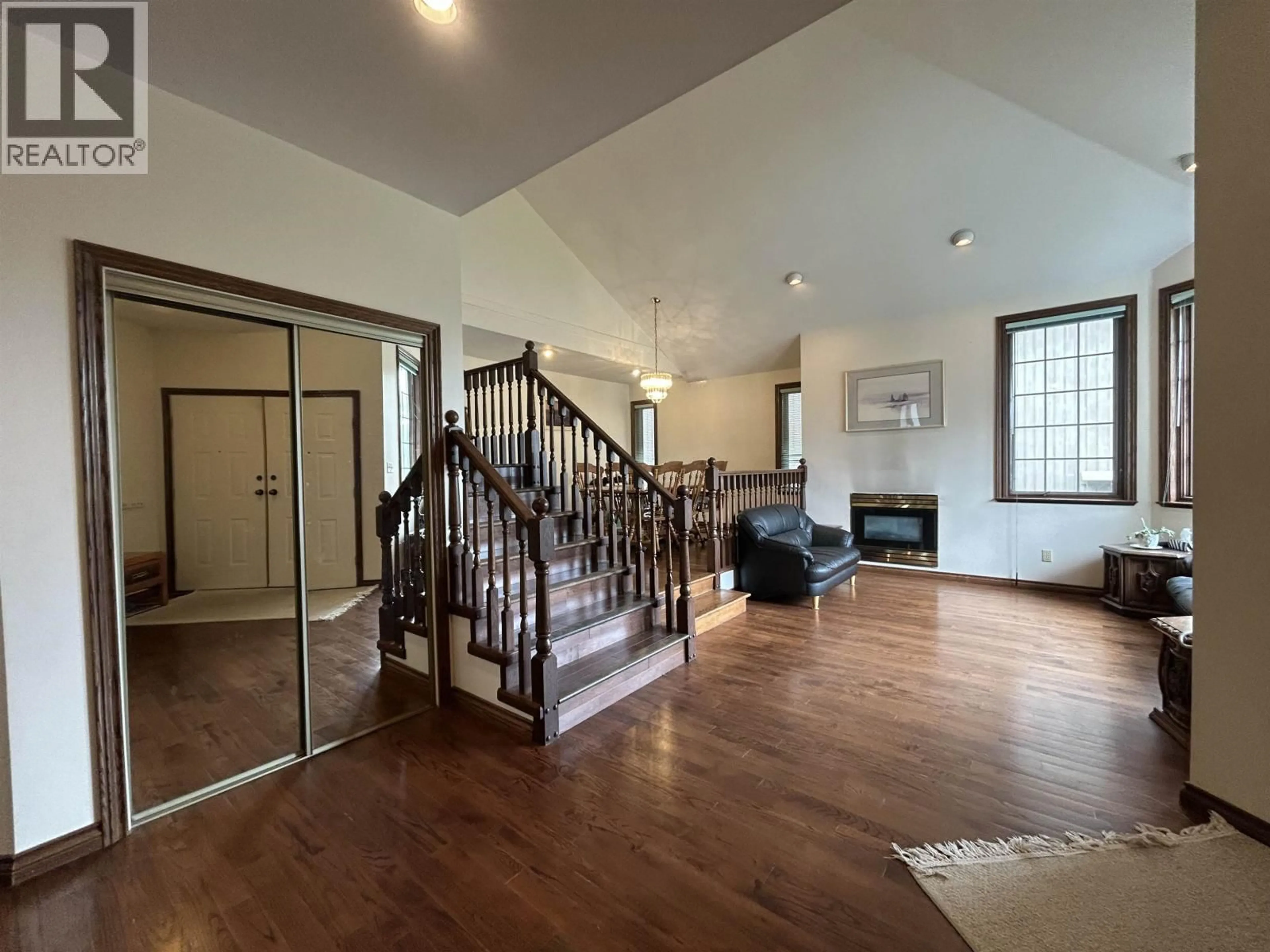 Unknown for 7943 ROSEWOOD STREET, Burnaby British Columbia V5E2H4