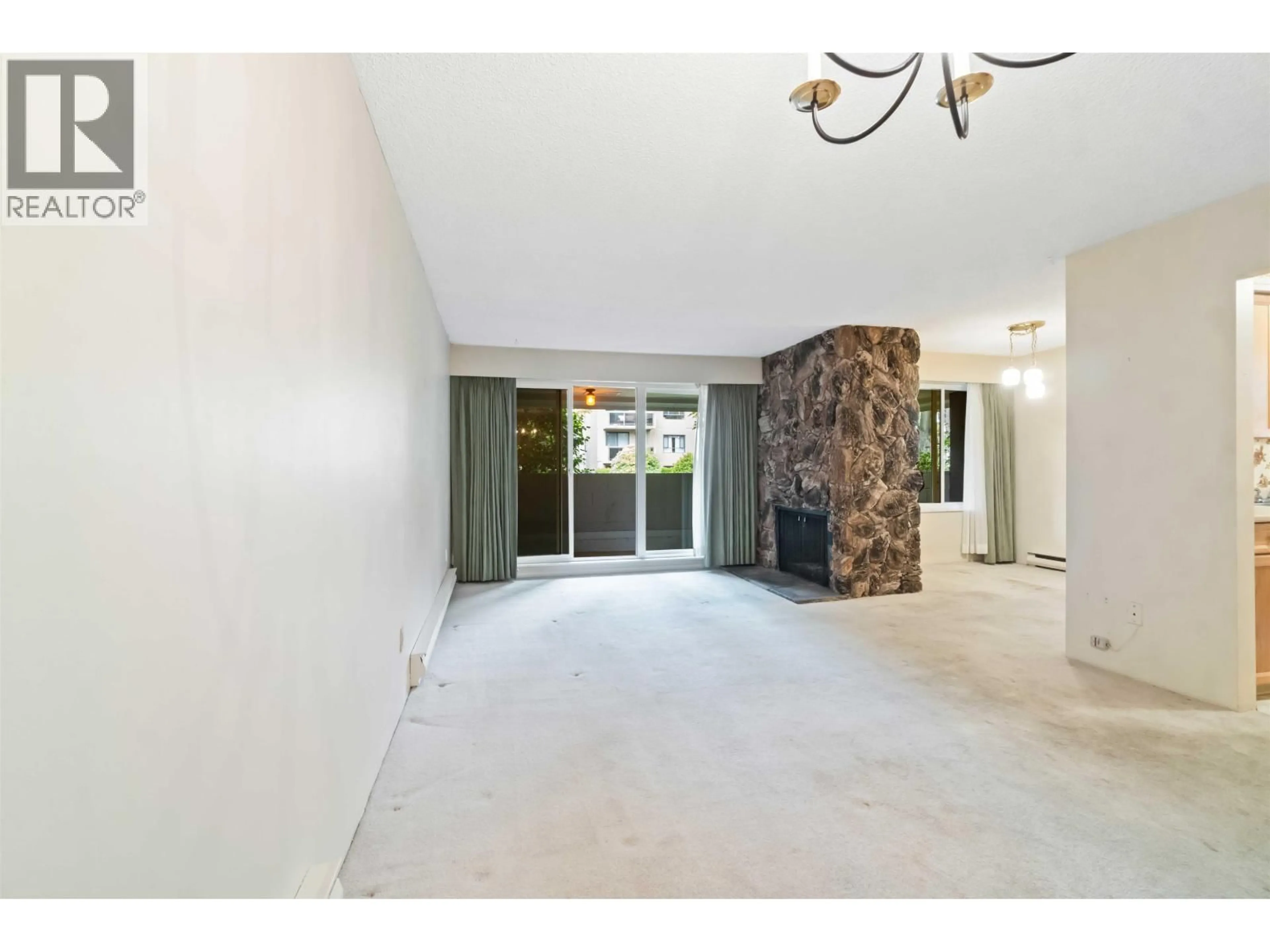 Unknown for 102 - 1352 10TH AVENUE, Vancouver British Columbia V6H1J6