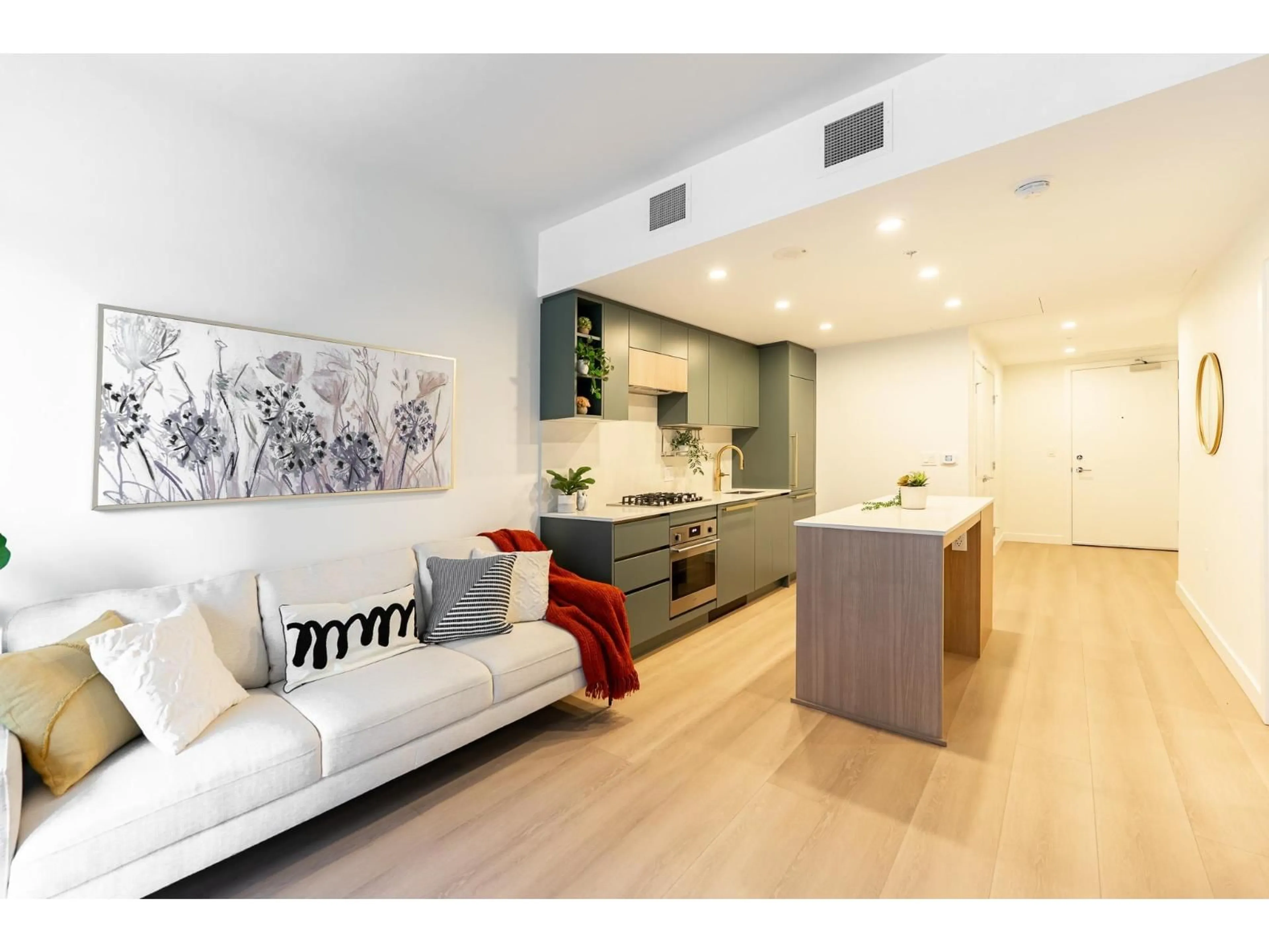 Open concept kitchen, unknown for 1110 - 13573 98A AVENUE, Surrey British Columbia V3T0X1