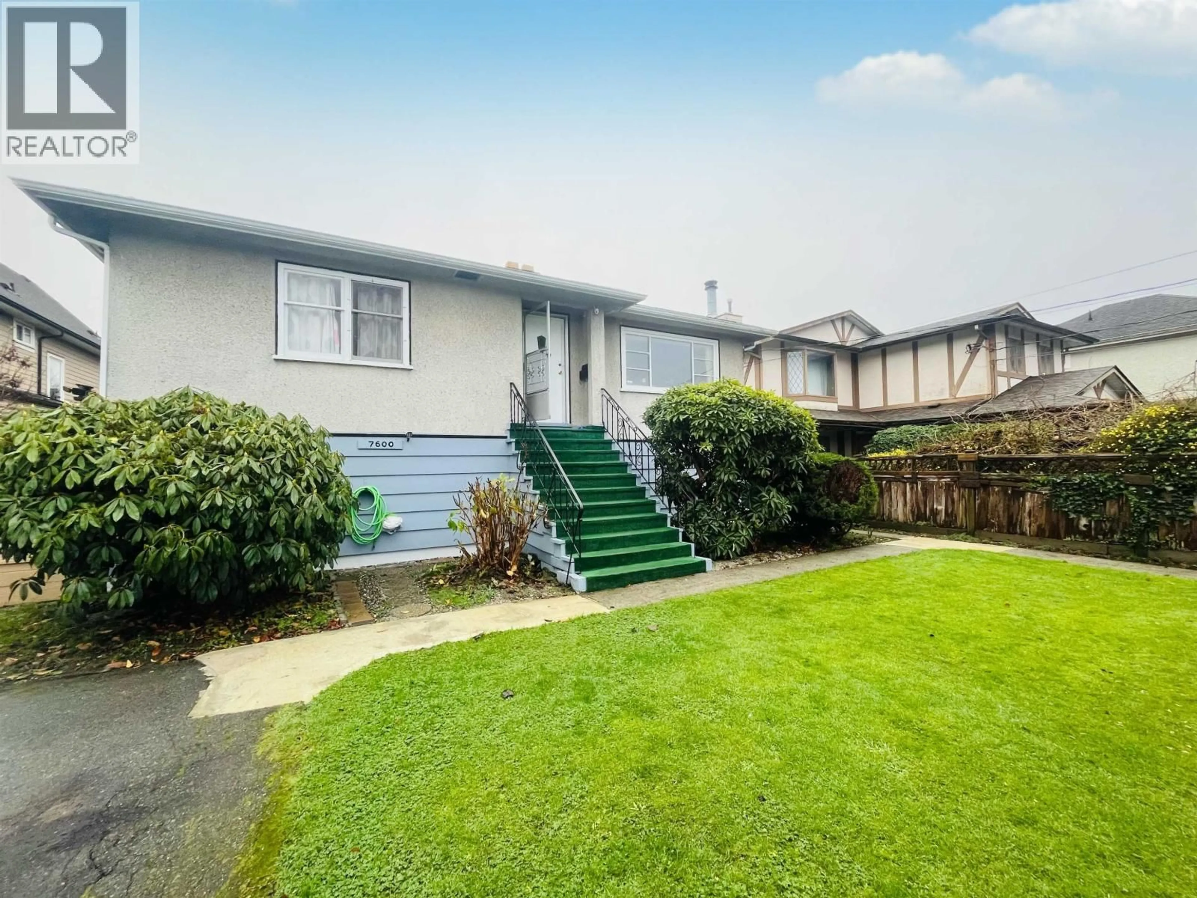 A pic from outside/outdoor area/front of a property/back of a property/a pic from drone, street for 7600 ACHESON ROAD, Richmond British Columbia V6Y1M9