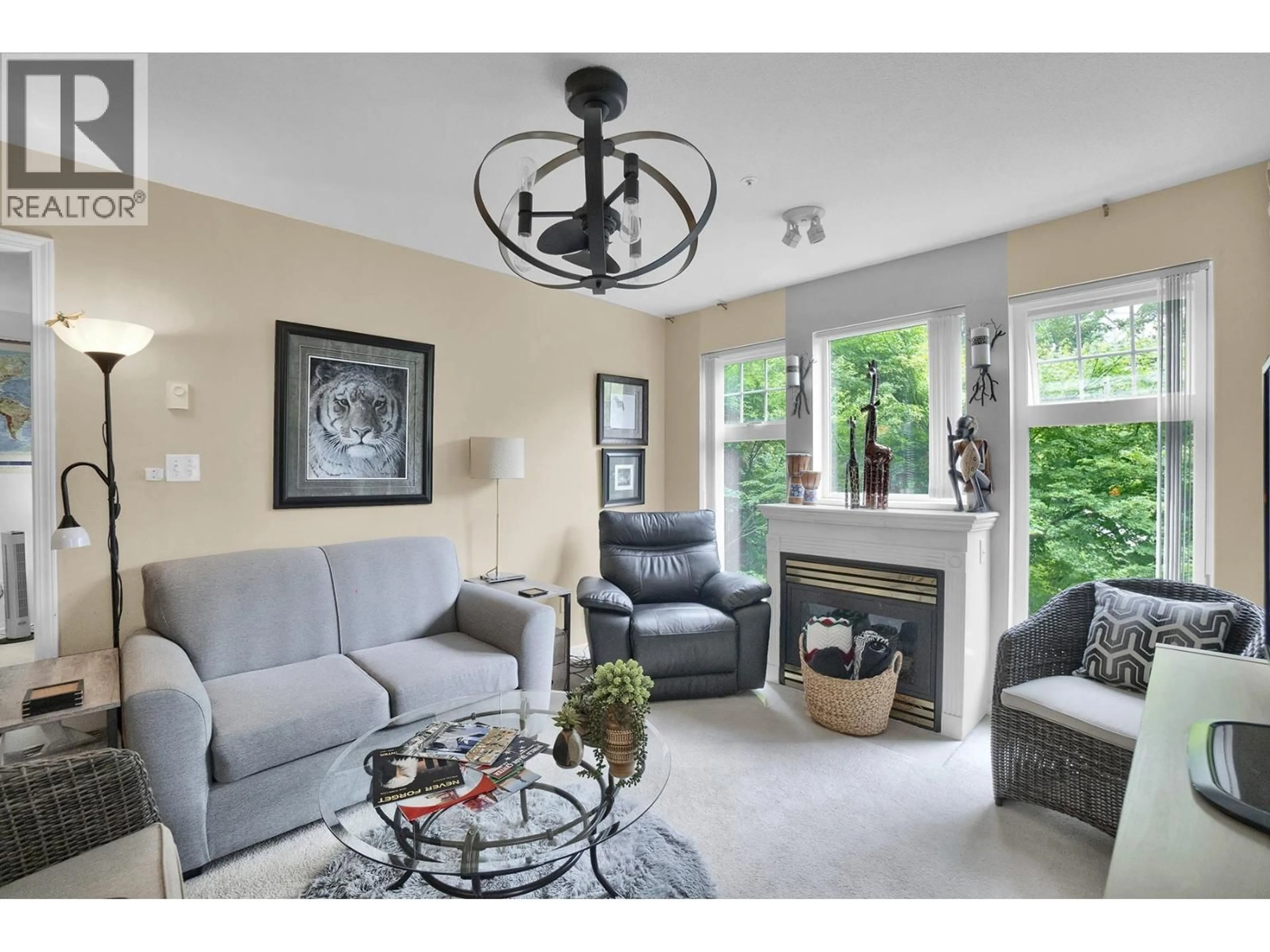 Living room with furniture, unknown for 313 - 3085 PRIMROSE LANE, Coquitlam British Columbia V3B7S3
