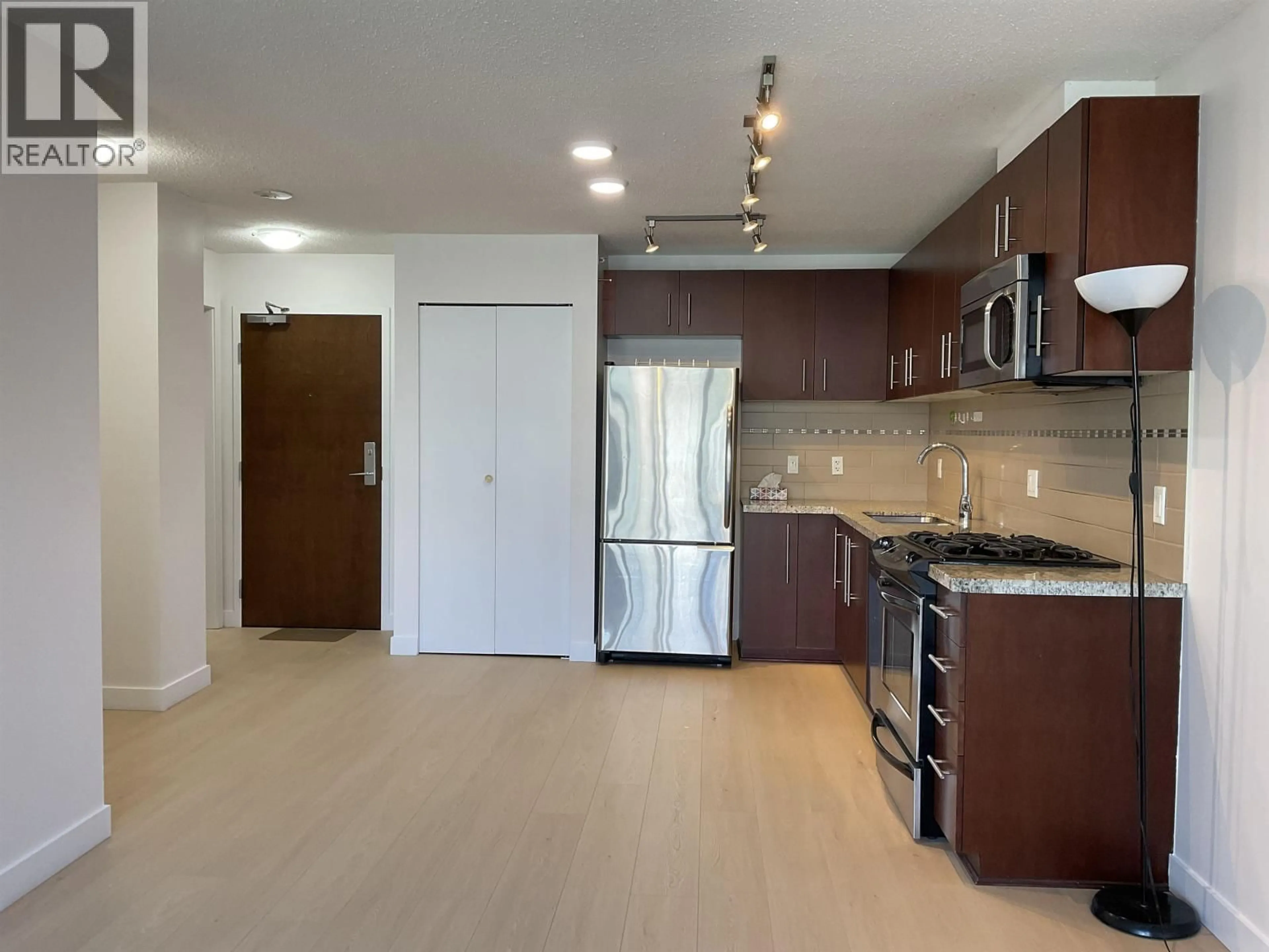 Unknown for 1202 - 8288 LANSDOWNE ROAD, Richmond British Columbia V6X0B3