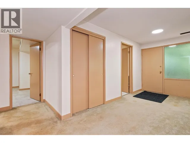 3687 COAST MERIDIAN ROAD, Port Coquitlam 2