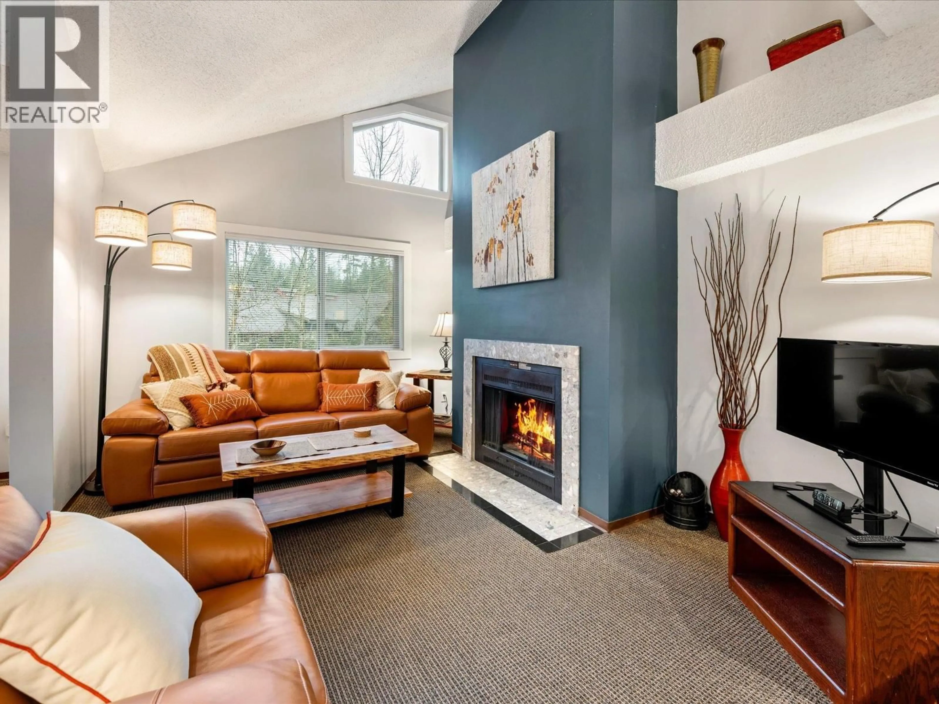 Living room with furniture, unknown for 320 - 2021 KAREN CRESCENT, Whistler British Columbia V8E0H1