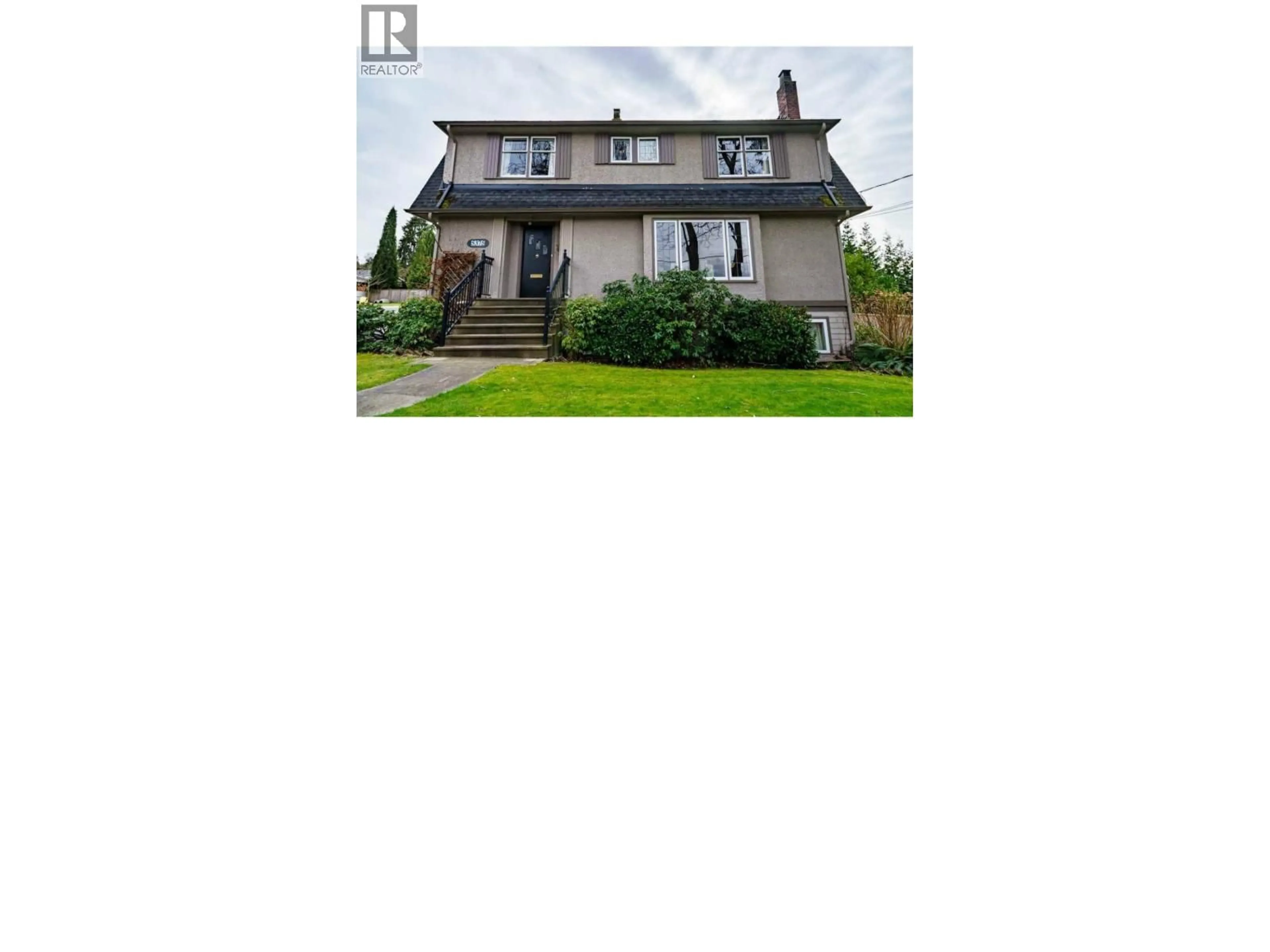 A pic from outside/outdoor area/front of a property/back of a property/a pic from drone, building for 5375 GORDON AVENUE, Burnaby British Columbia V5E3L9