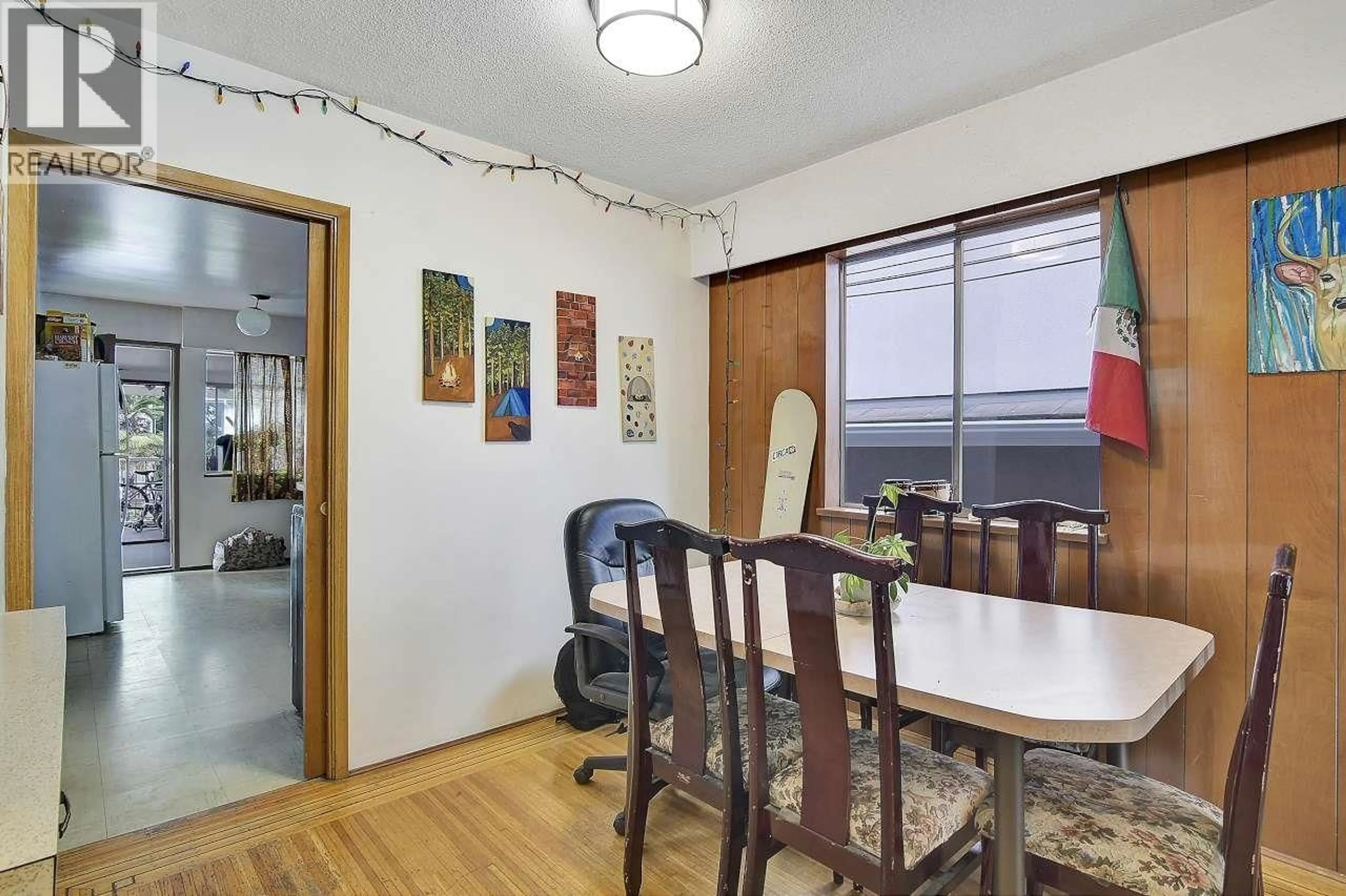 Dining room, wood/laminate floor for 2149 32ND AVENUE, Vancouver British Columbia V5N3C1