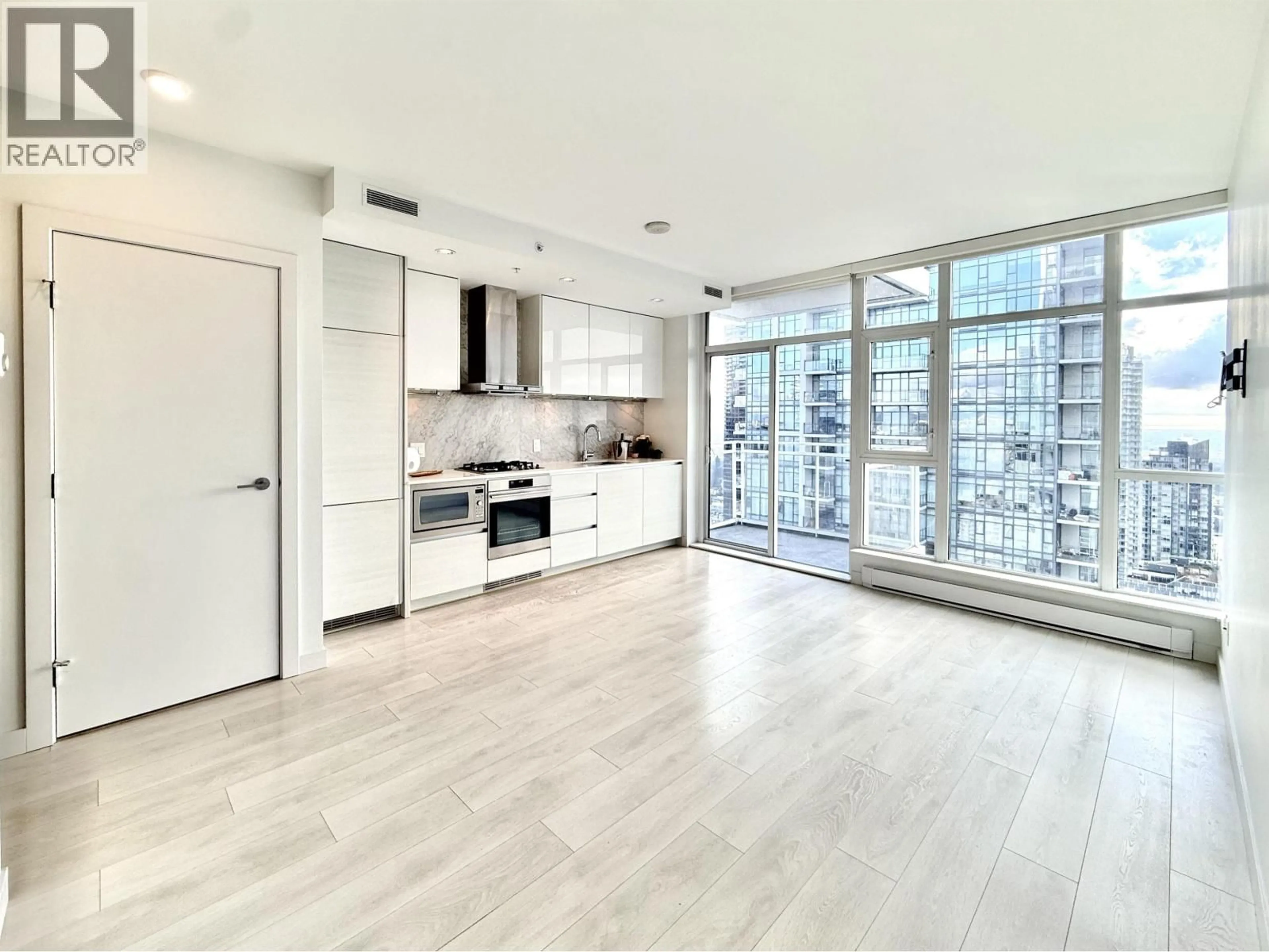 Open concept kitchen, unknown for 3603 - 4670 ASSEMBLY WAY, Burnaby British Columbia V5H0H3