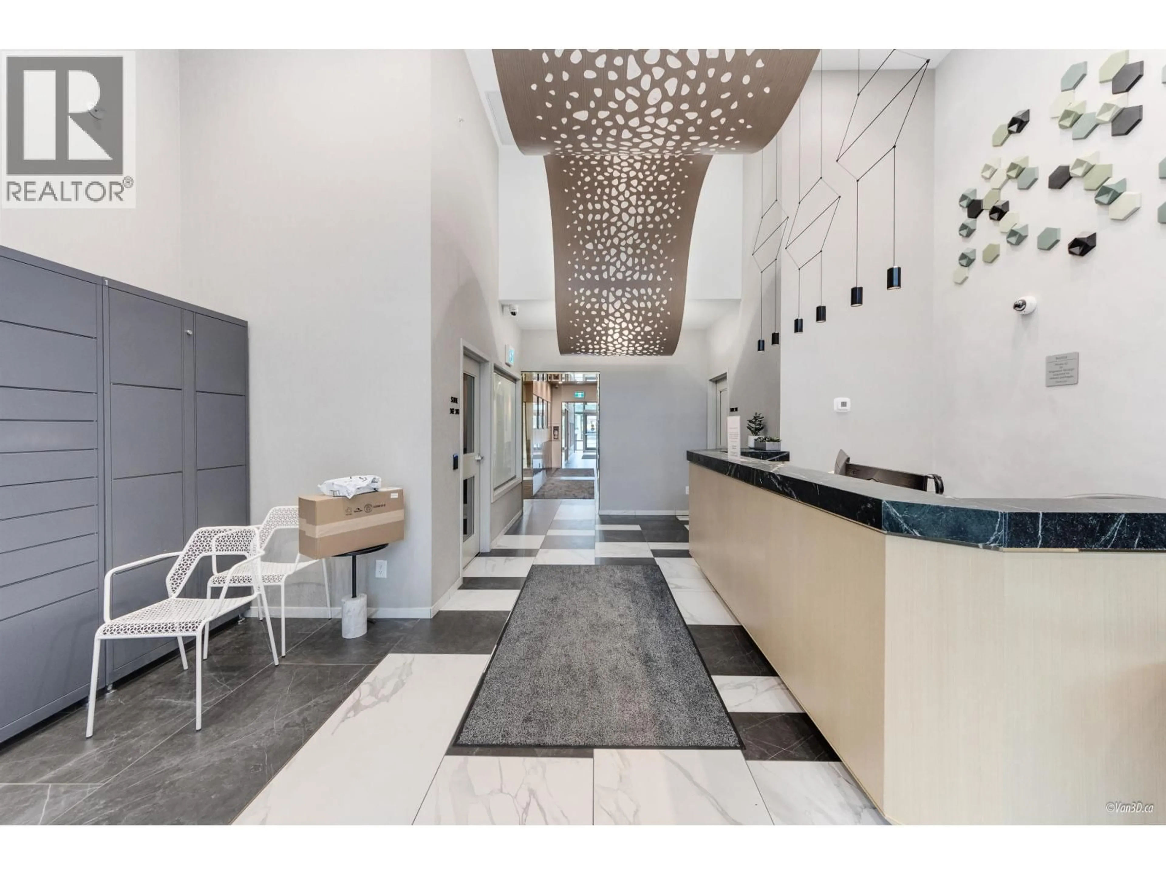 Lobby for 701 - 6463 SILVER AVENUE, Burnaby British Columbia V5H0K4