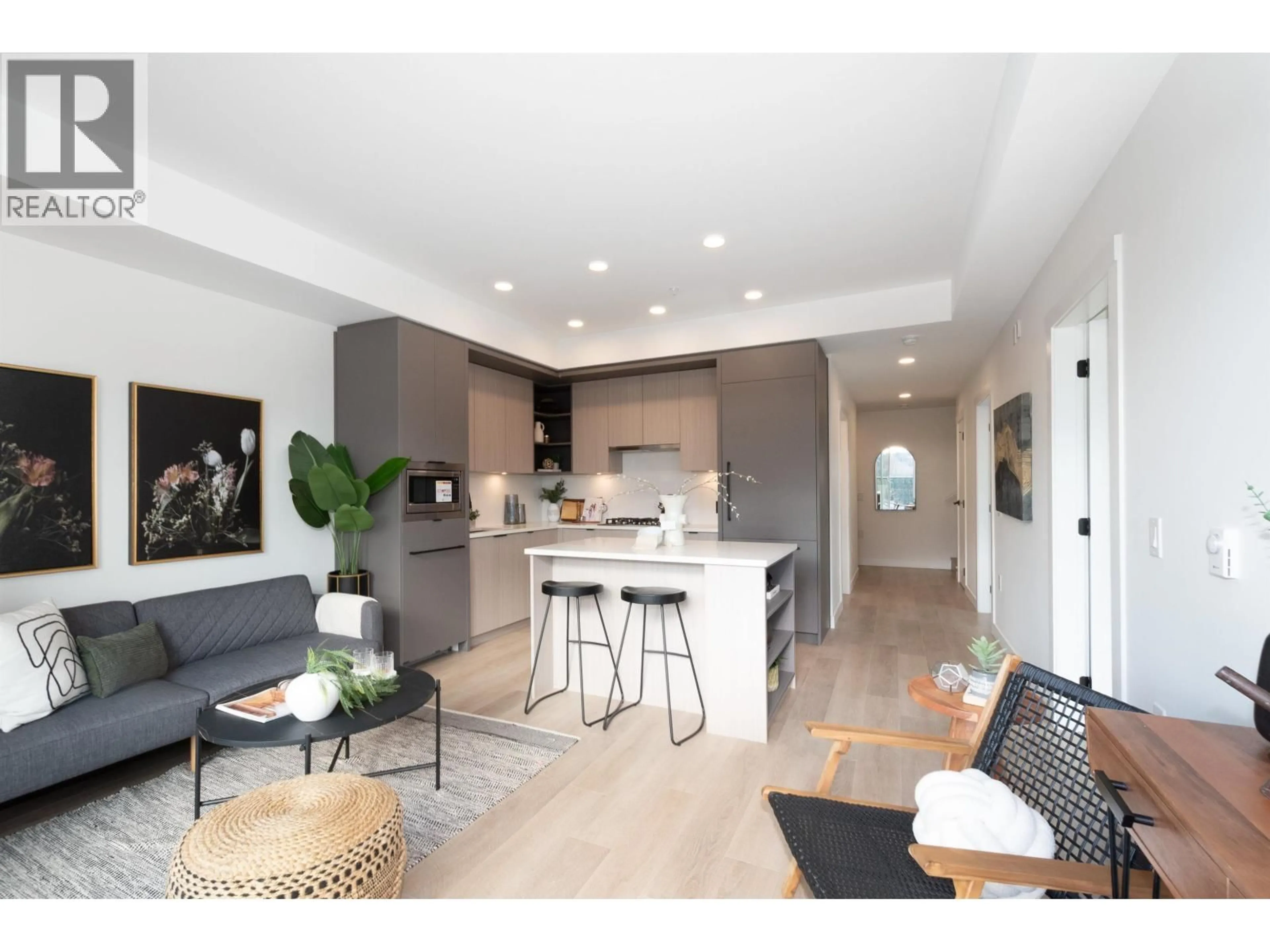 Open concept kitchen, unknown for 606 - 2268 BROADWAY, Vancouver British Columbia V5N1W9