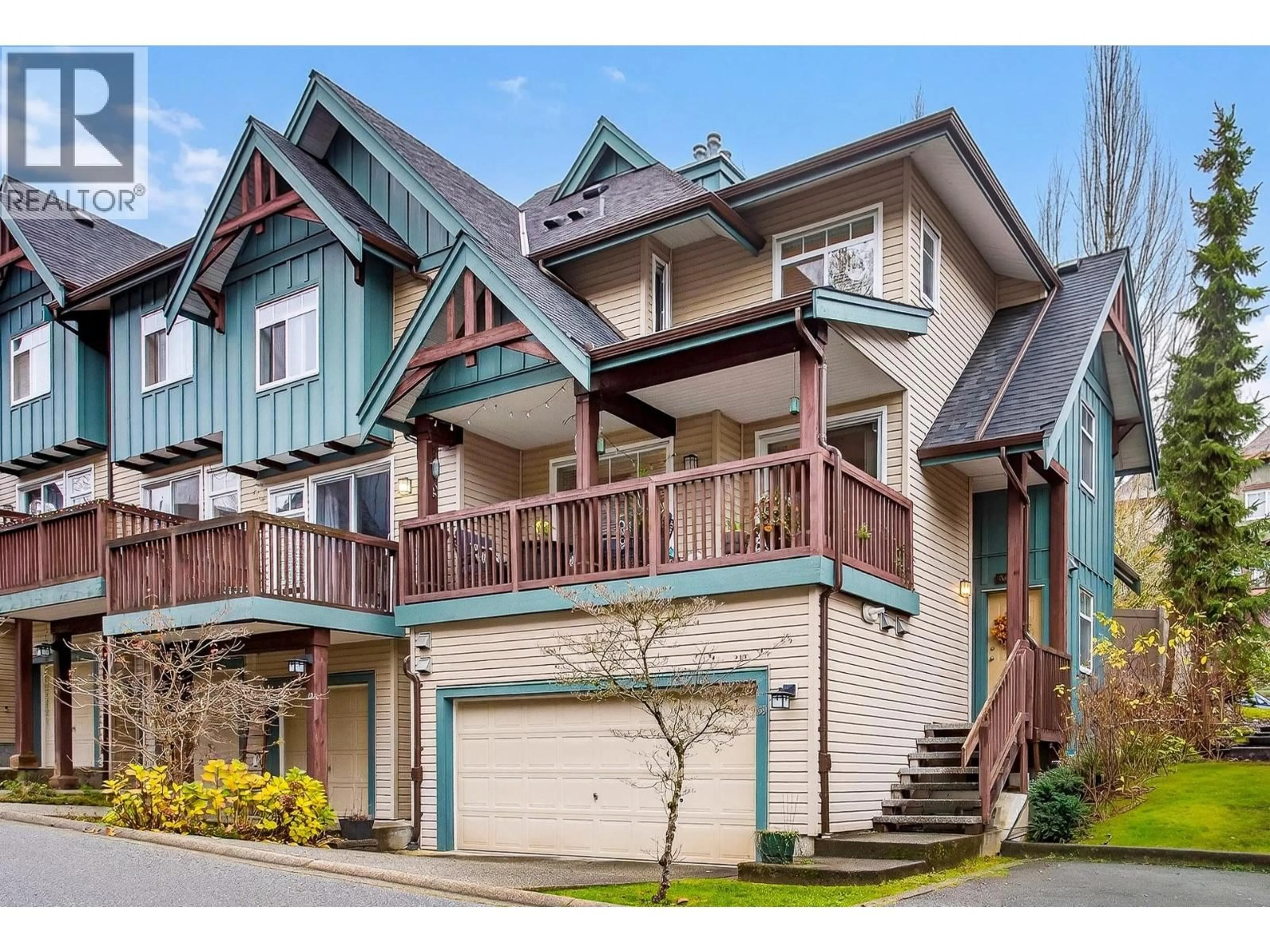 Home with vinyl exterior material, street for 39 - 50 PANORAMA PLACE, Port Moody British Columbia V3H5H5