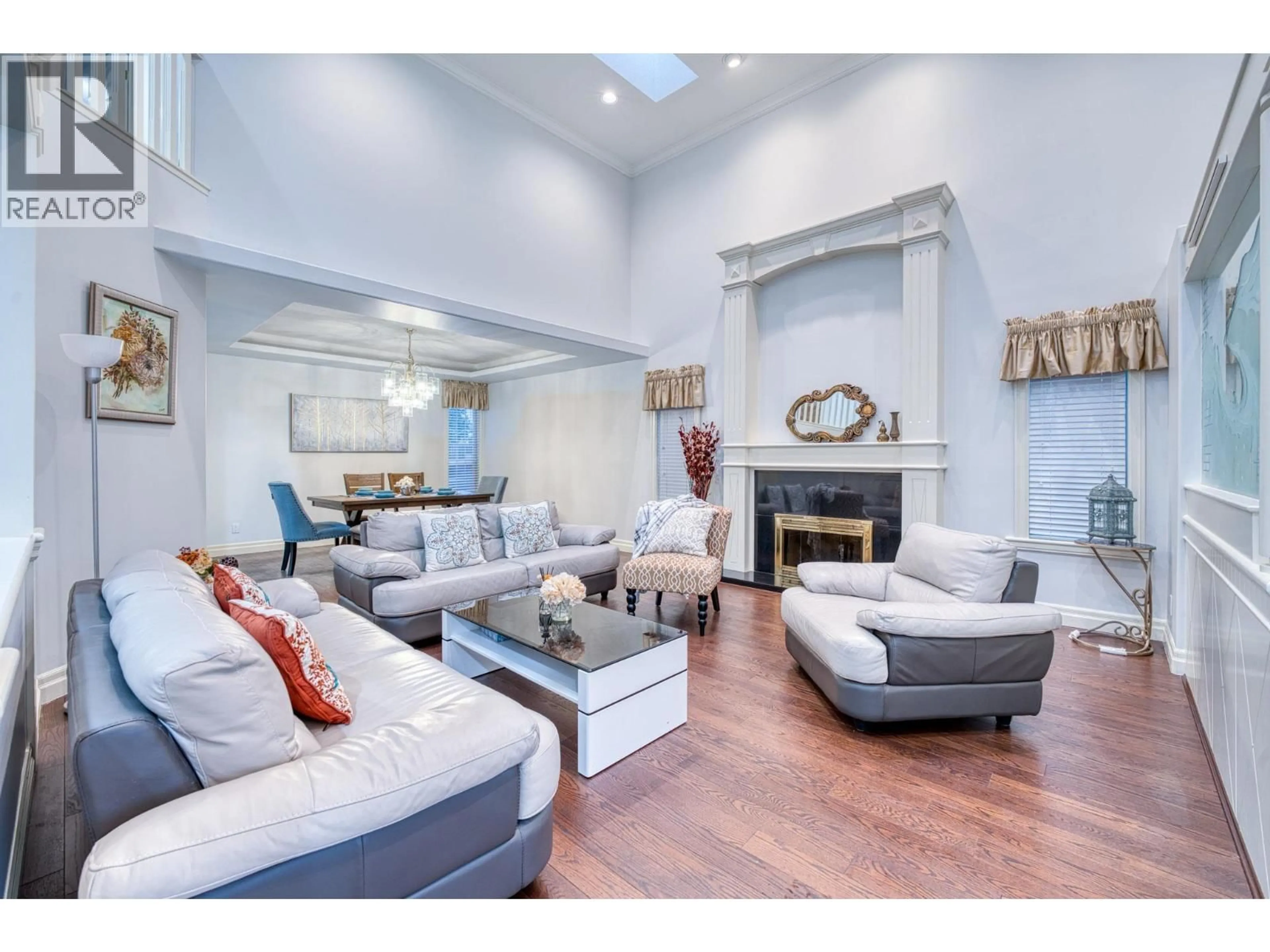 Living room with furniture, unknown for 5700 WALTON ROAD, Richmond British Columbia V7C2L9