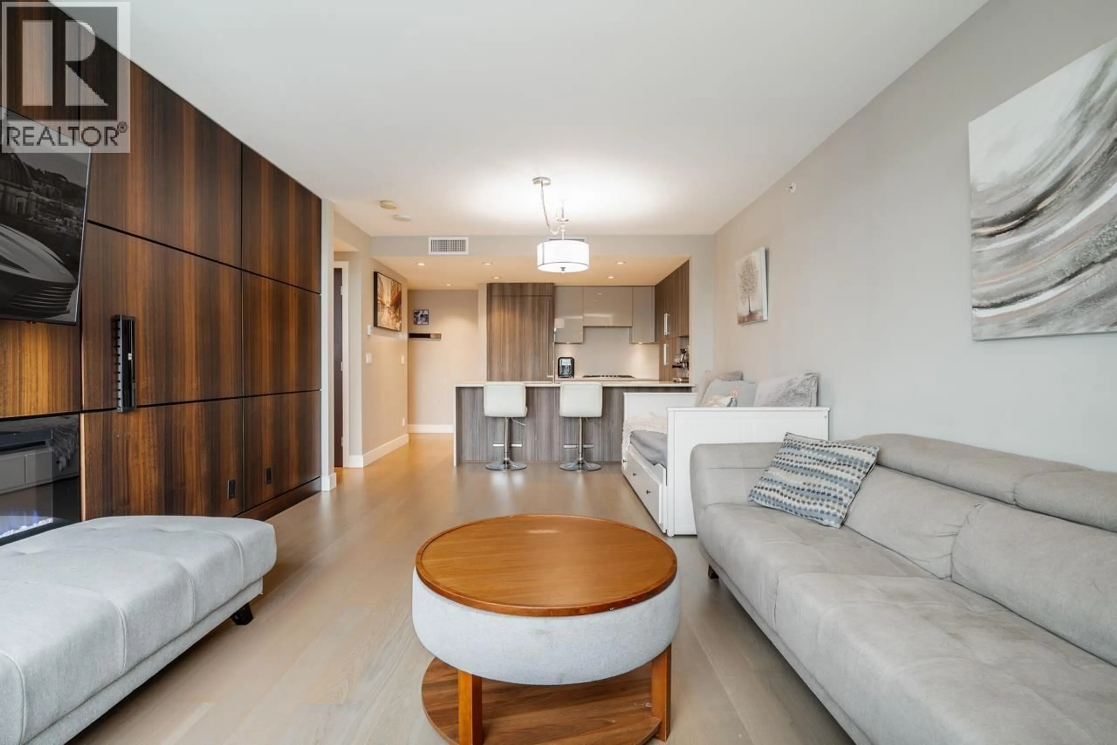 Living room with furniture, unknown for 1302 - 210 SALTER STREET, New Westminster British Columbia V3M0J9