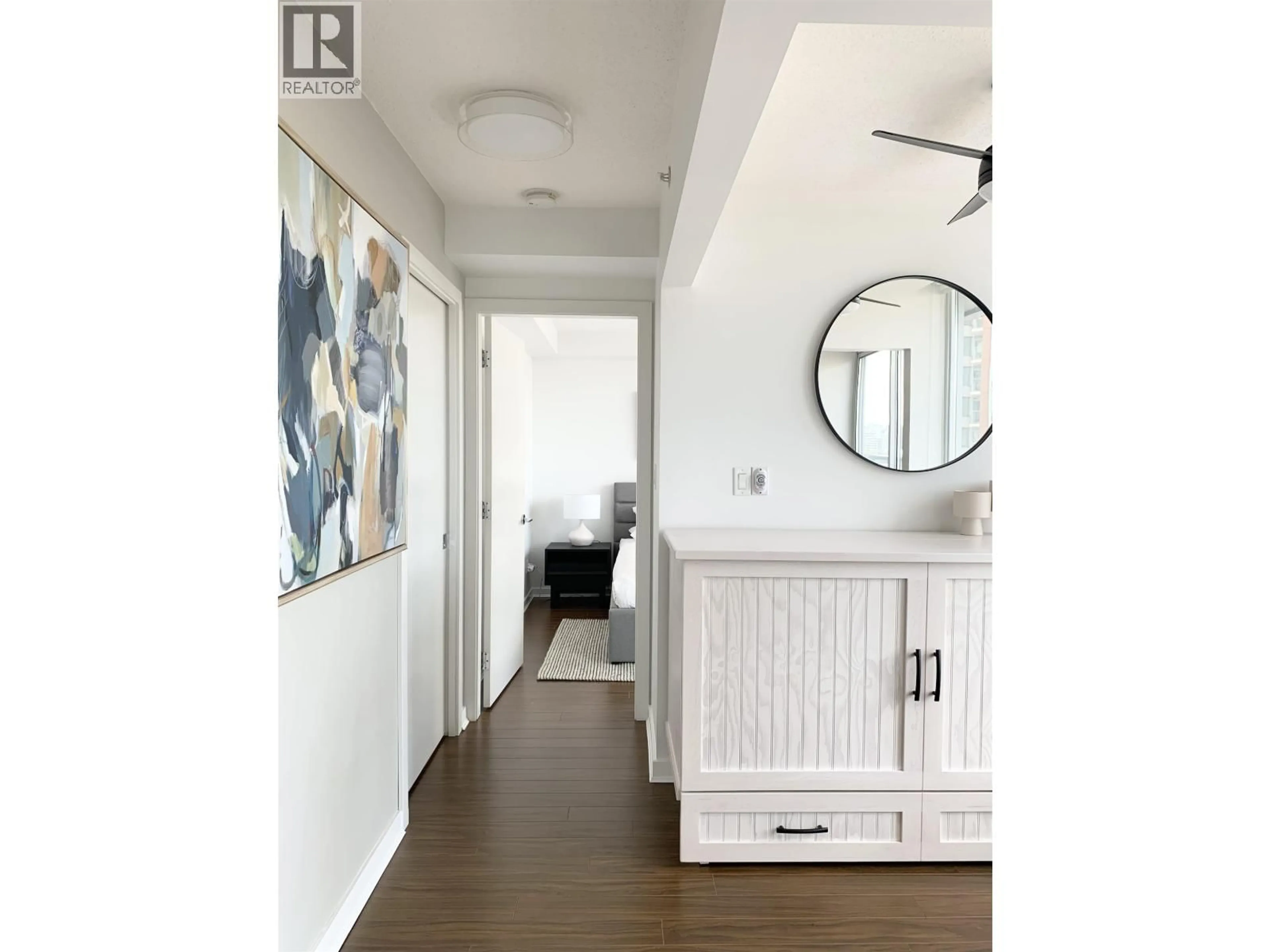 Indoor entryway for 701 - 633 ABBOTT STREET, Vancouver British Columbia V6B0J3