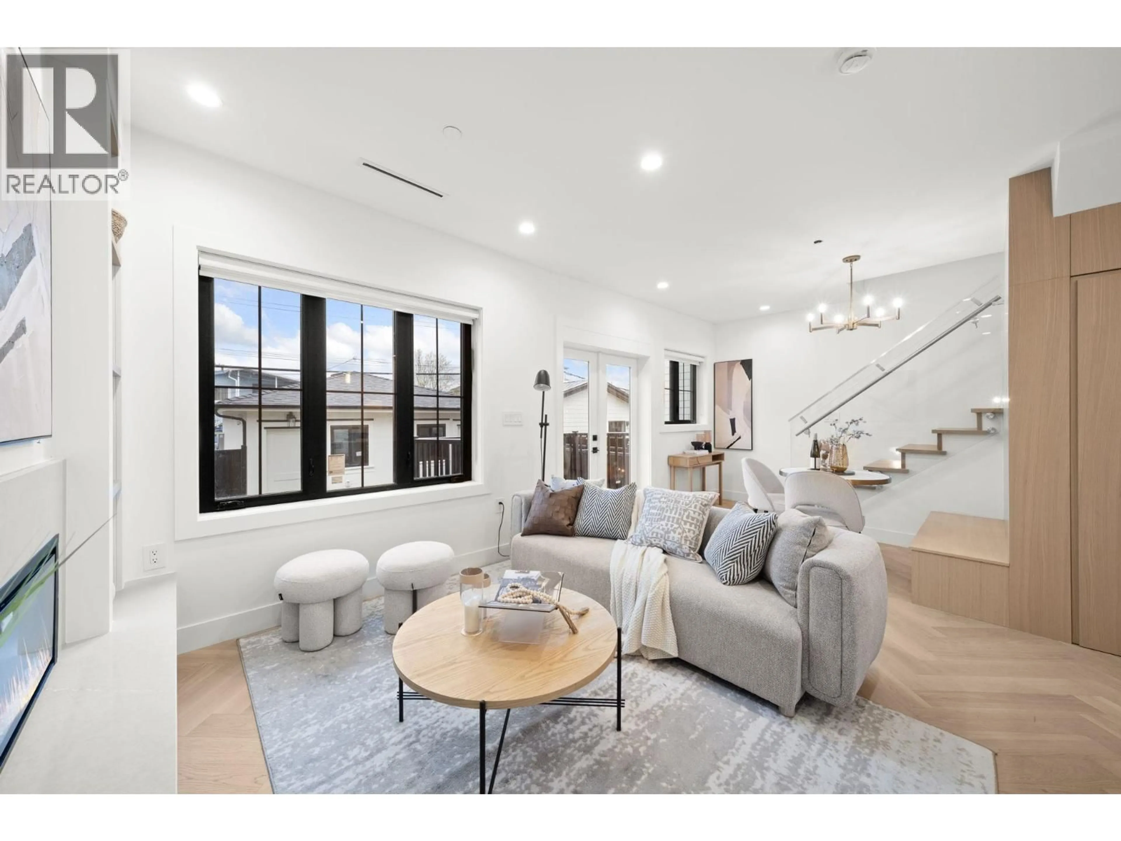 Living room with furniture, unknown for 2 - 2791 21ST AVENUE, Vancouver British Columbia V6L1K4