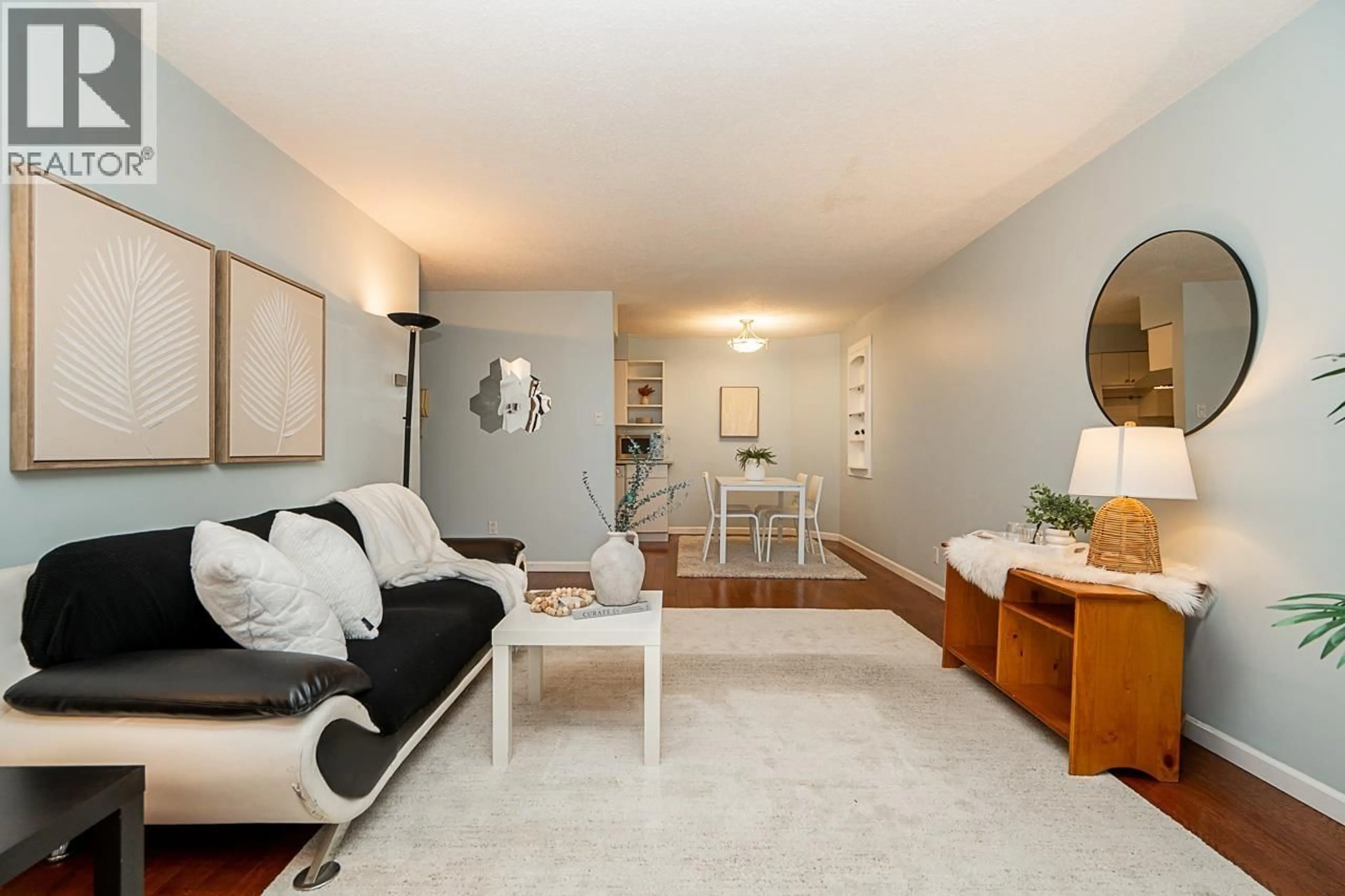 Living room with furniture, unknown for 114 - 1950 8TH AVENUE, Vancouver British Columbia V6J1W3