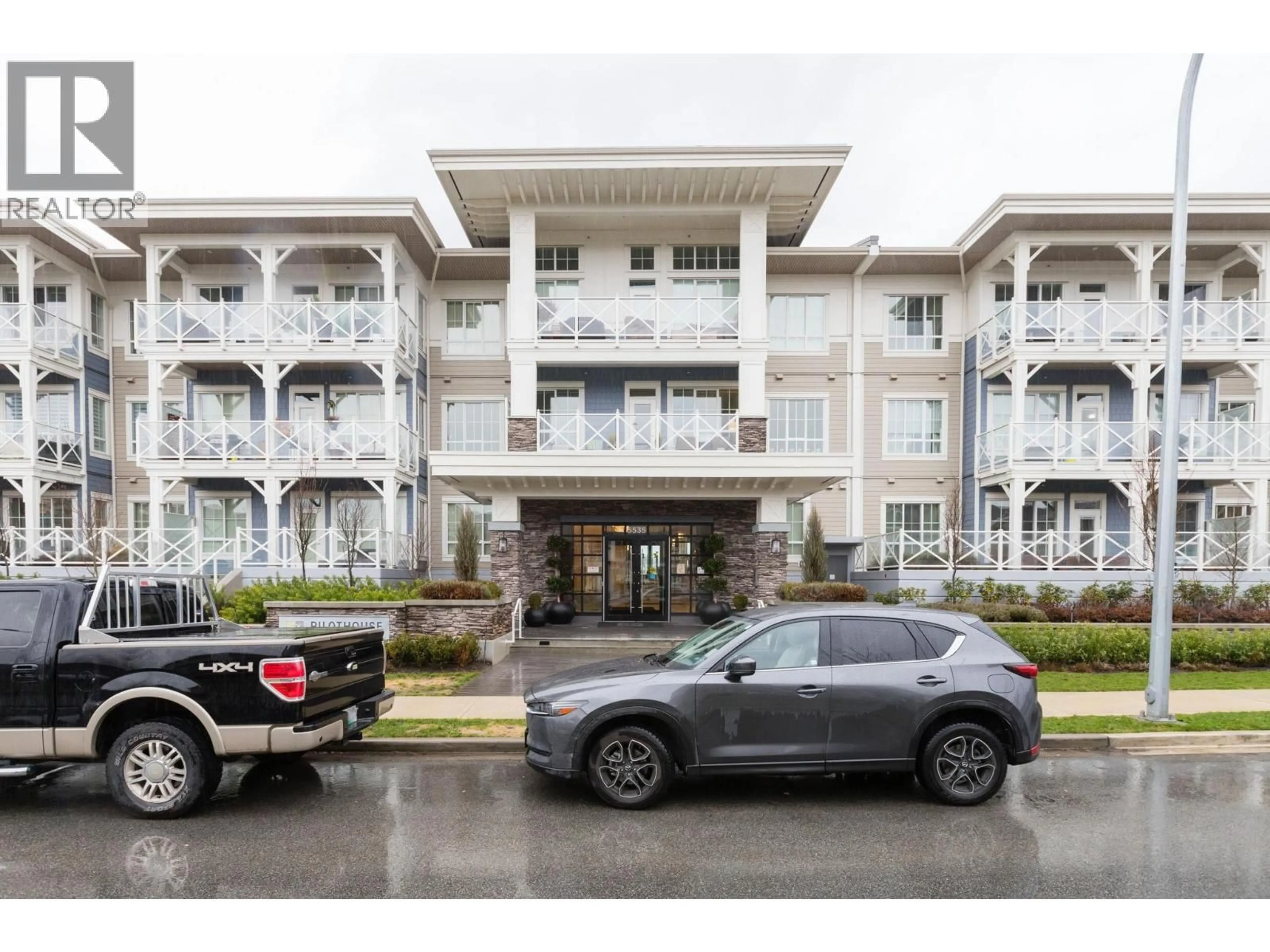 Unknown for 103 - 5535 ADMIRAL WAY, Delta British Columbia V4K0E3