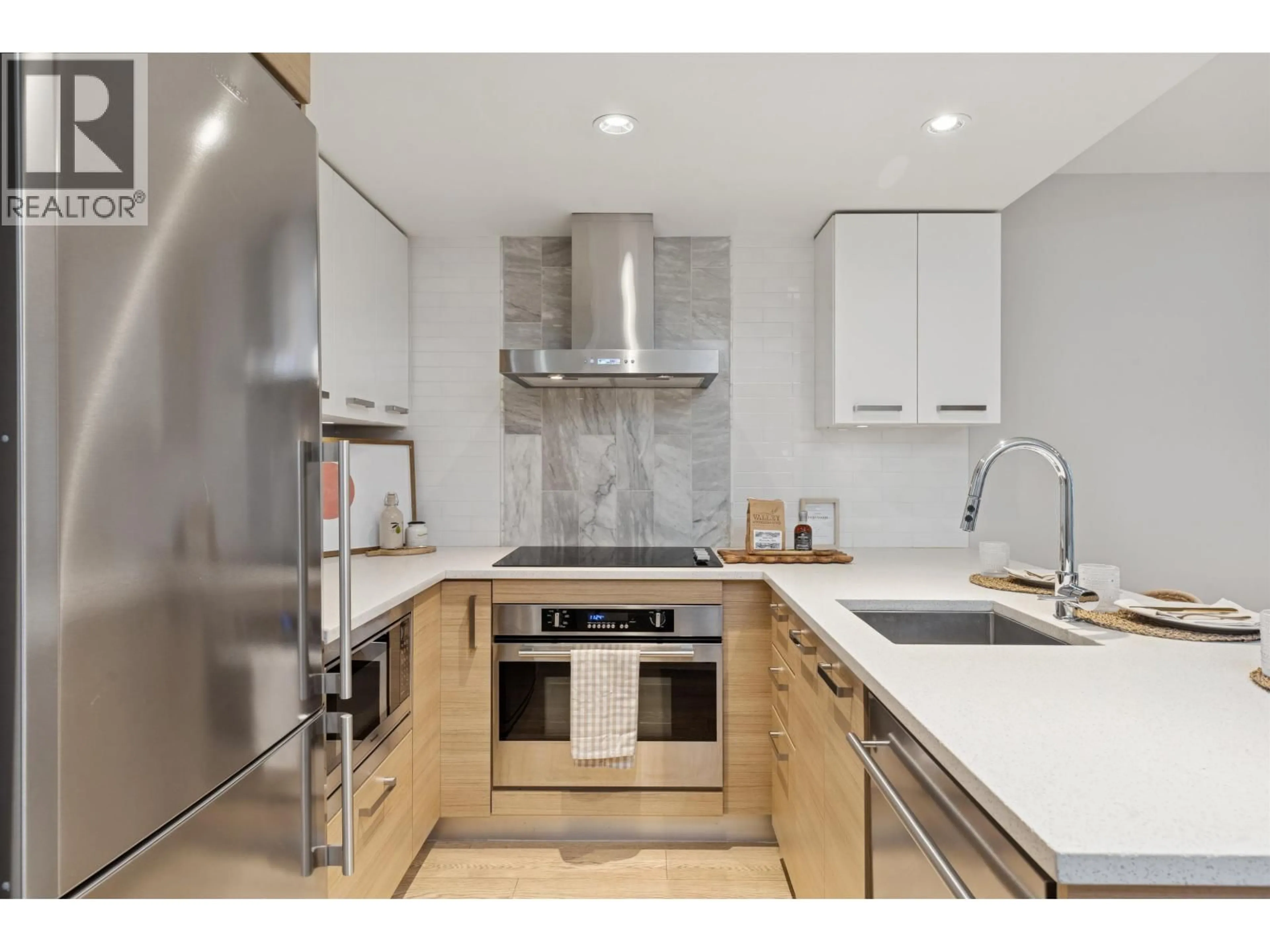 Standard kitchen, unknown for 329 - 1783 MANITOBA STREET, Vancouver British Columbia V5Y0K1