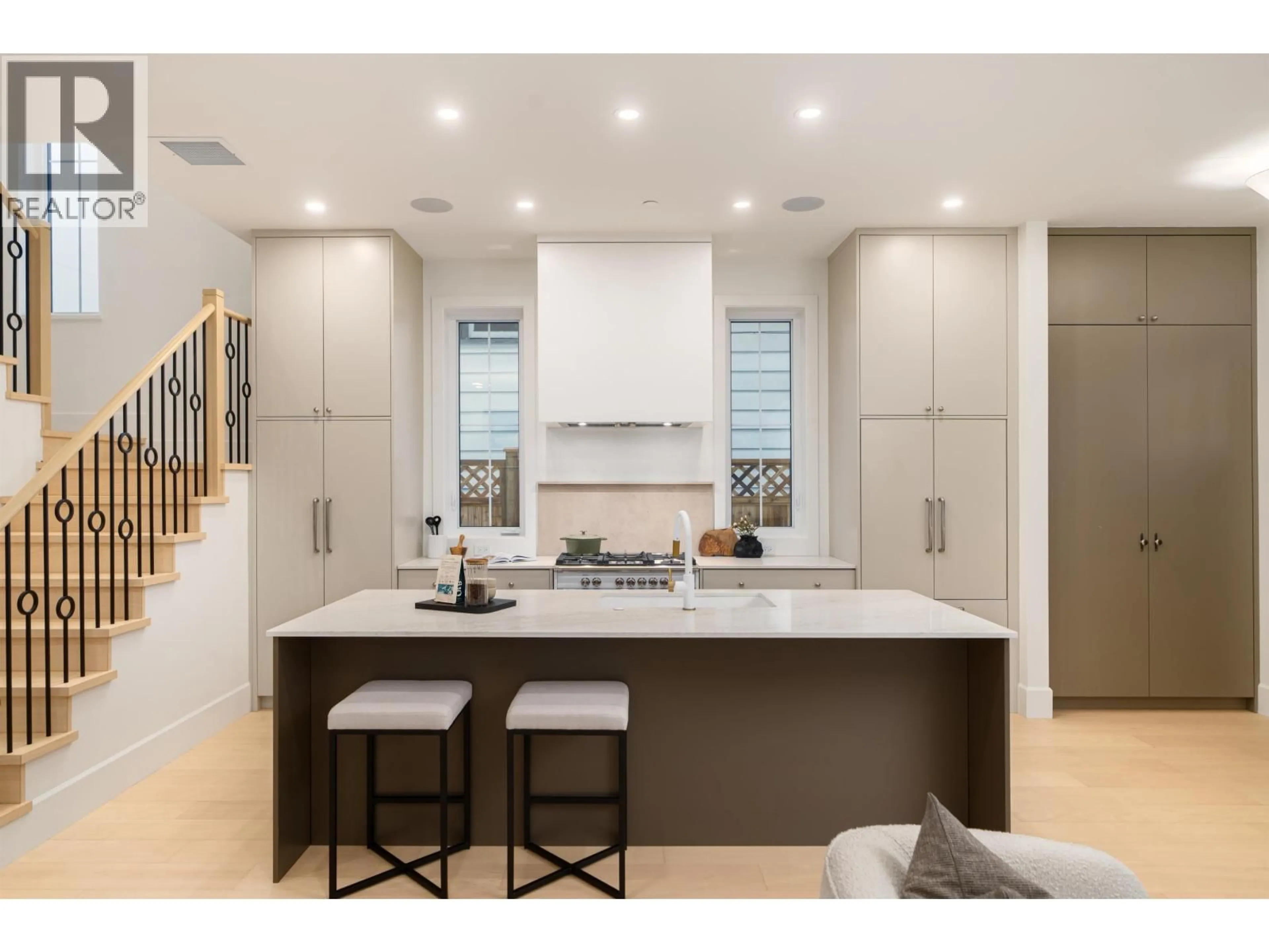 Contemporary kitchen, ceramic/tile floor for 1 - 745 SKEENA STREET, Vancouver British Columbia V5K4P4