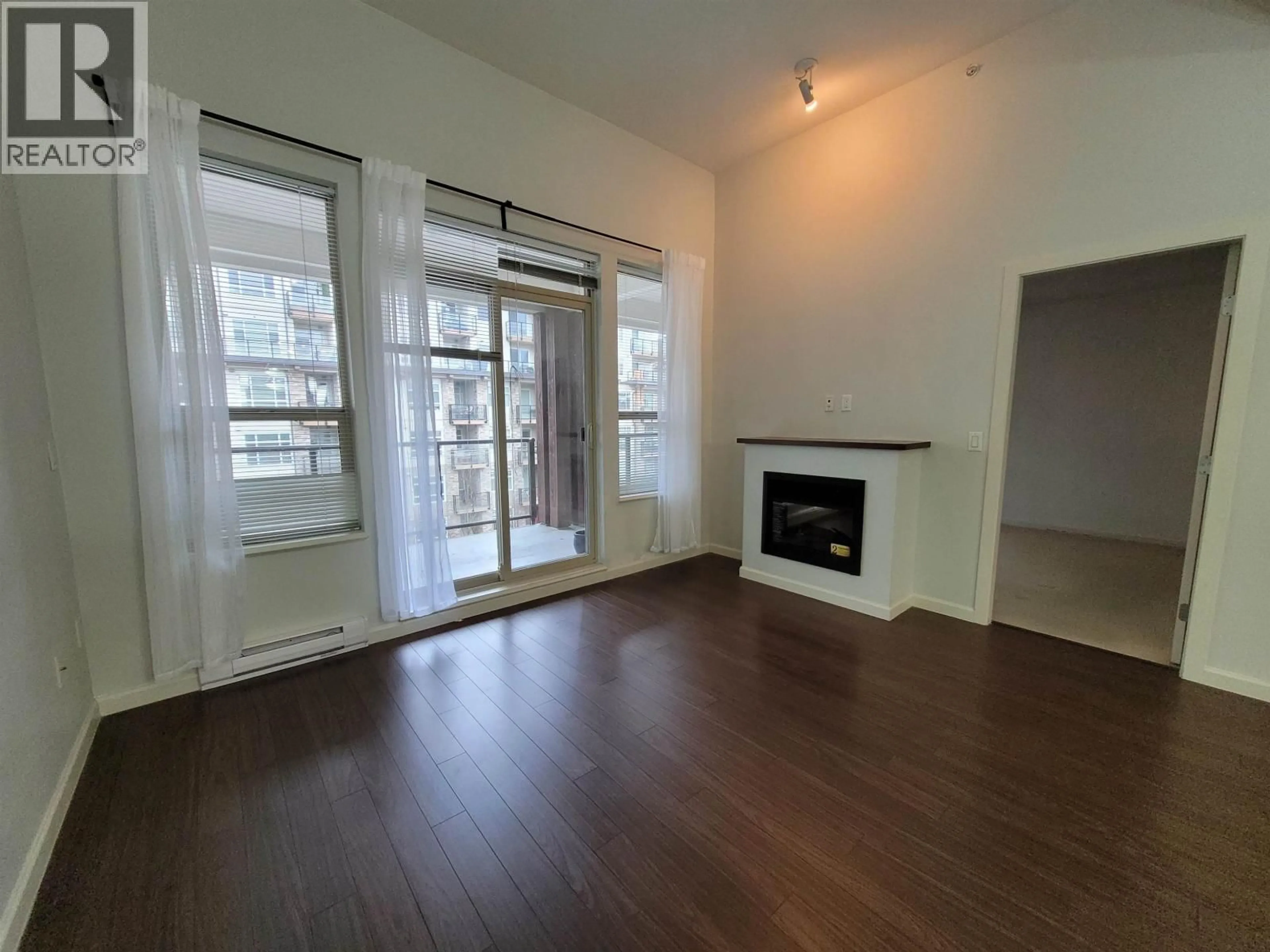 A pic of a room for 409 - 2484 WILSON AVENUE, Port Coquitlam British Columbia V3C0A5