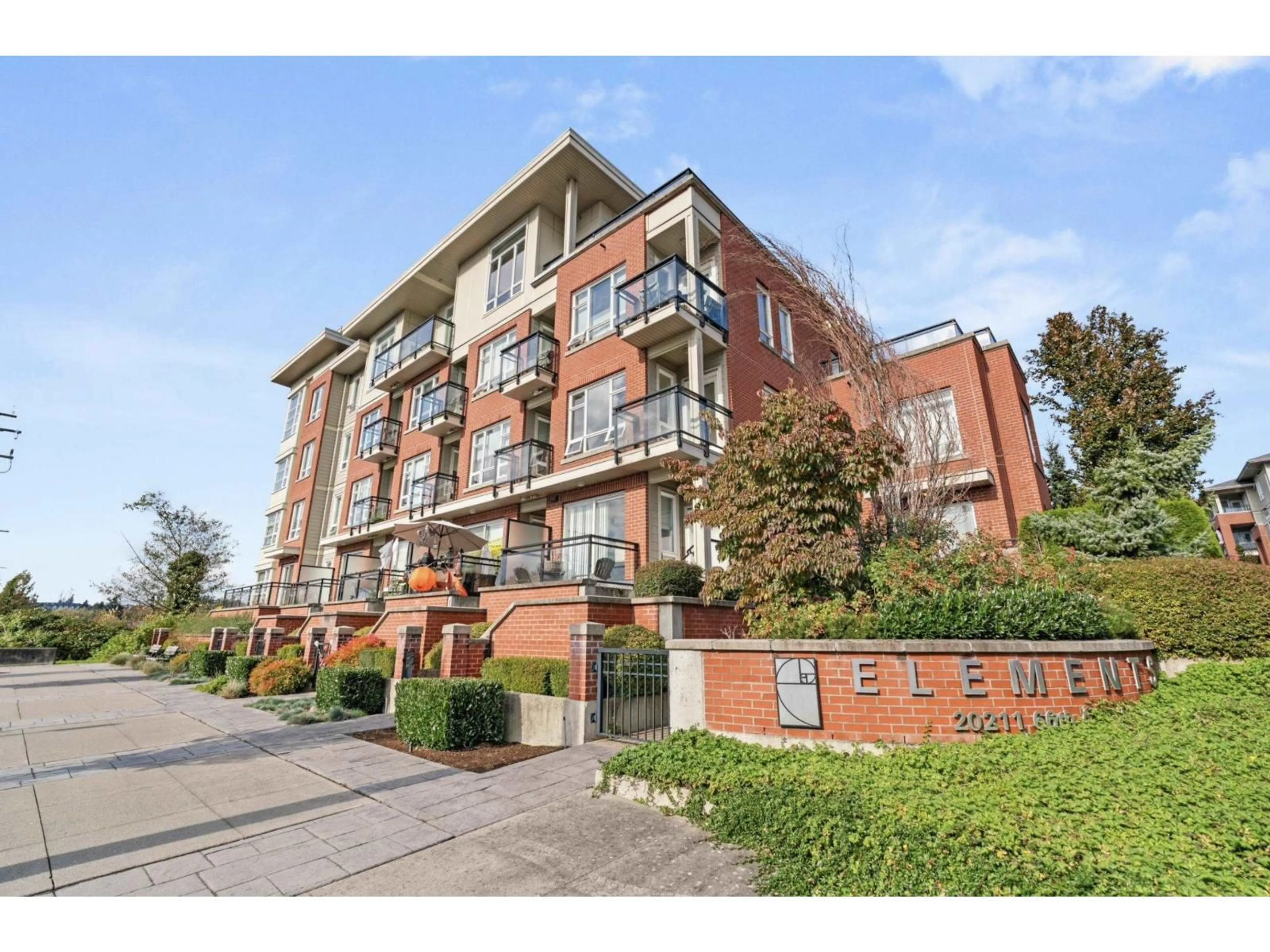 Unknown for F308 - 20211 66 AVENUE, Langley British Columbia V2Y0L4