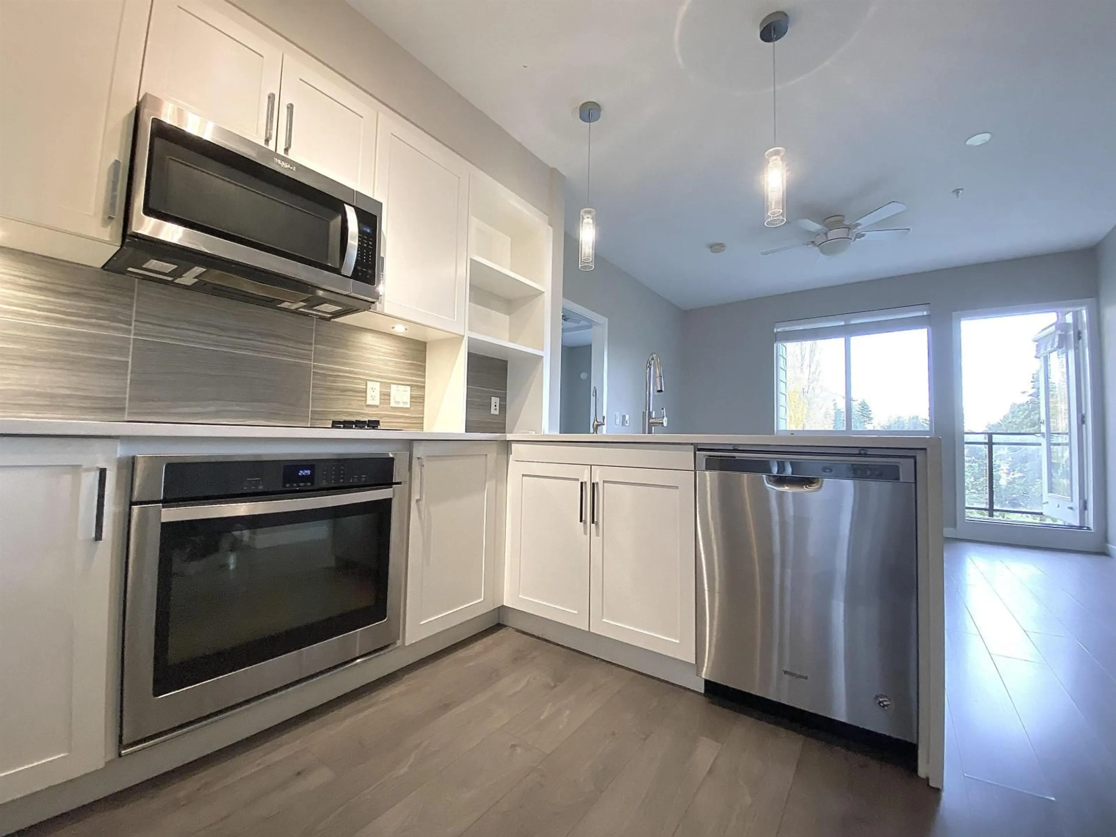 Open concept kitchen, unknown for F308 - 20211 66 AVENUE, Langley British Columbia V2Y0L4