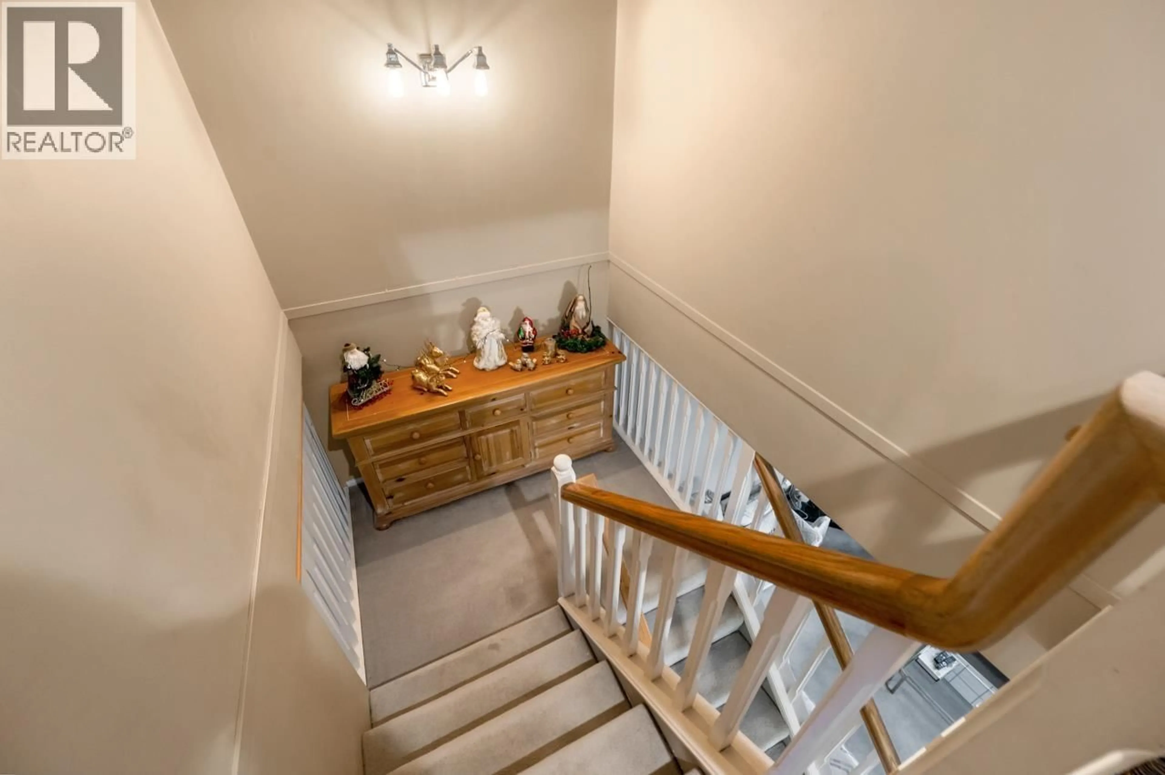 Stairs for 233 WATERLEIGH DRIVE, Vancouver British Columbia V5X4T2