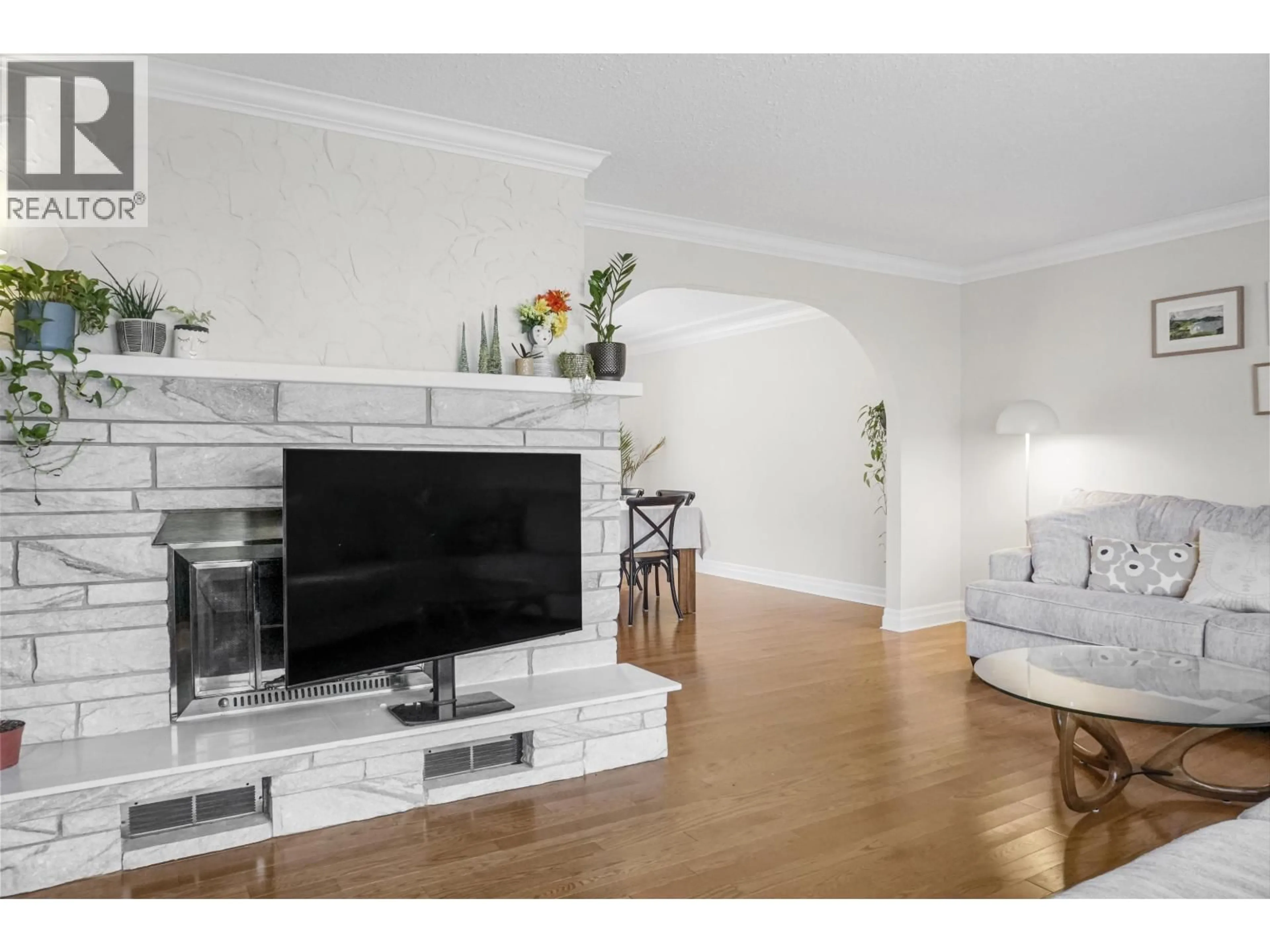 Living room with furniture, unknown for 140 SMITH STREET, Kitimat British Columbia V8C2R5