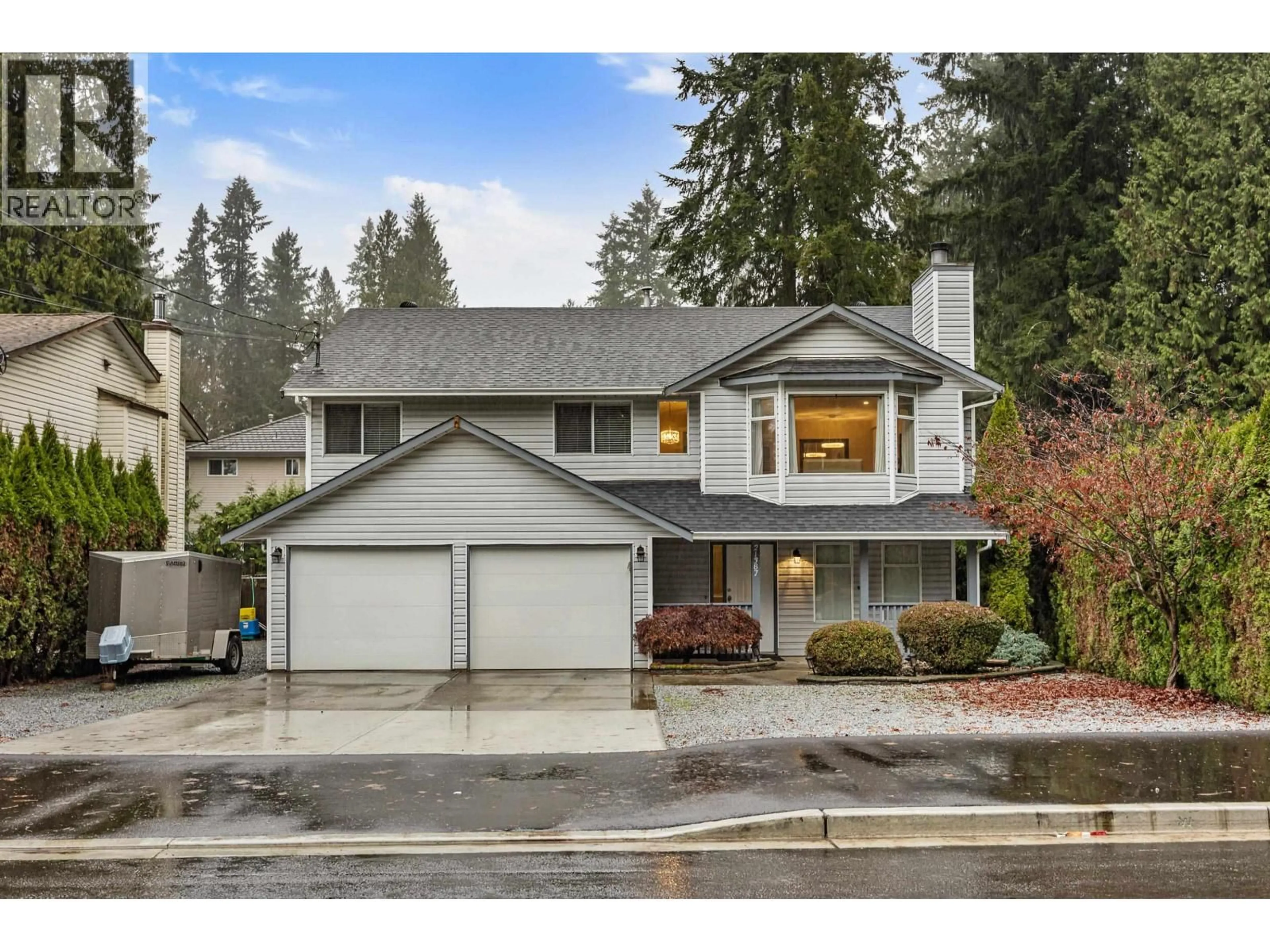 Home with vinyl exterior material, street for 21387 123RD AVENUE, Maple Ridge British Columbia V2X4B8