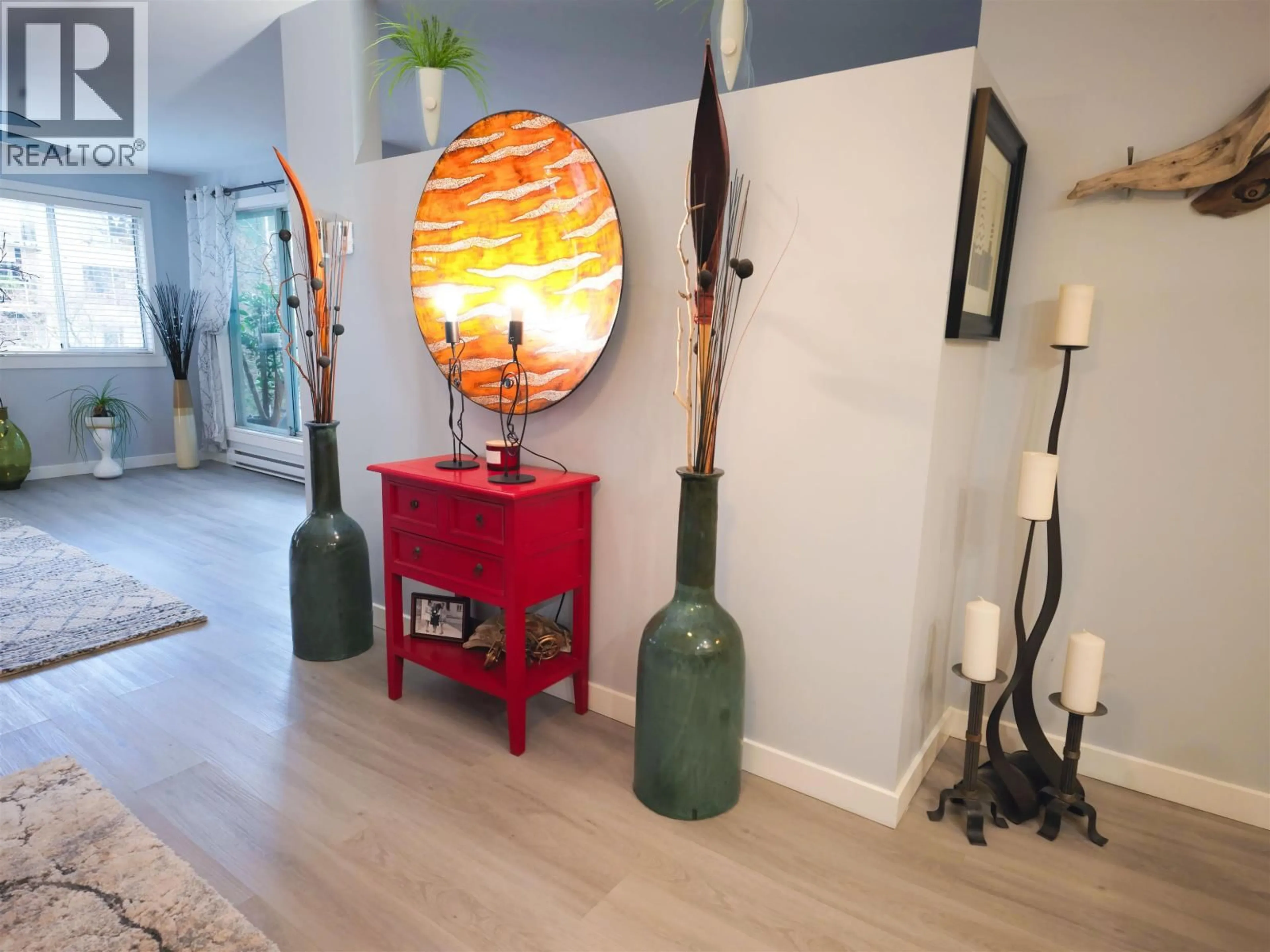 Indoor entryway for 204 - 1550 MARINER WALK, Vancouver British Columbia V6J4X9