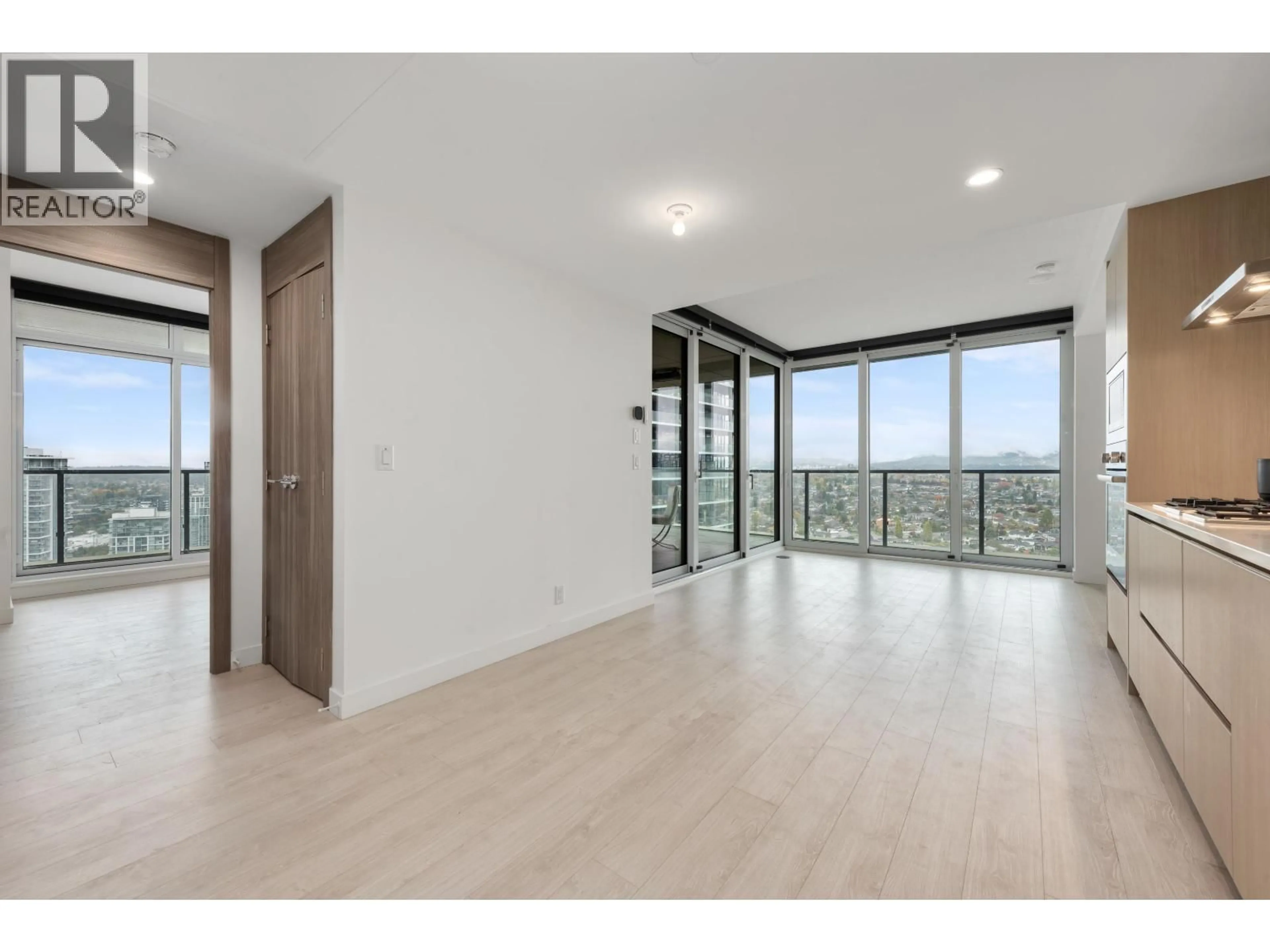 A pic of a room for 3204 - 4890 LOUGHEED HIGHWAY, Burnaby British Columbia V5C0N2