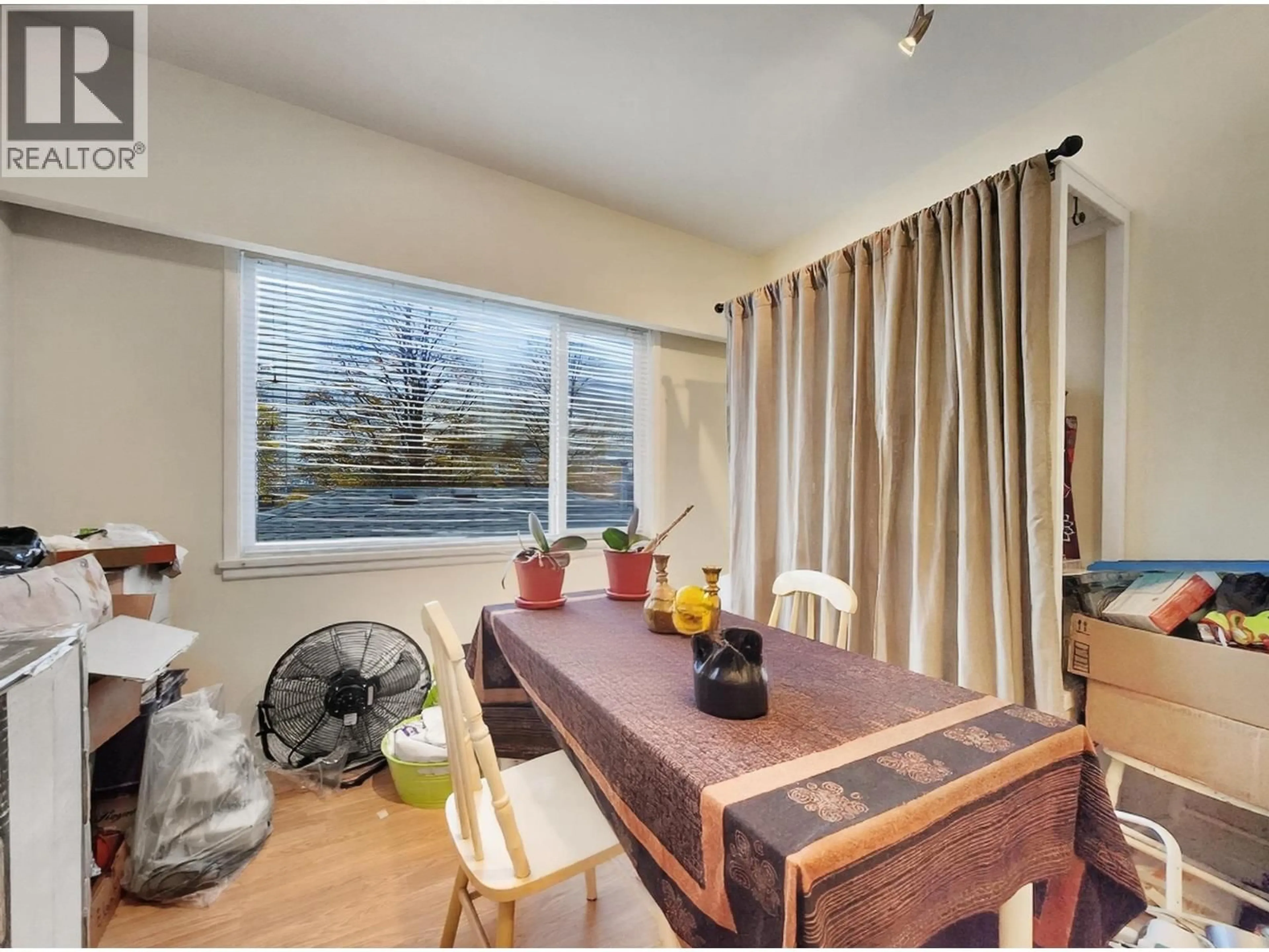 Dining room, wood/laminate floor for 1621 ADANAC STREET, Vancouver British Columbia V5L2C7