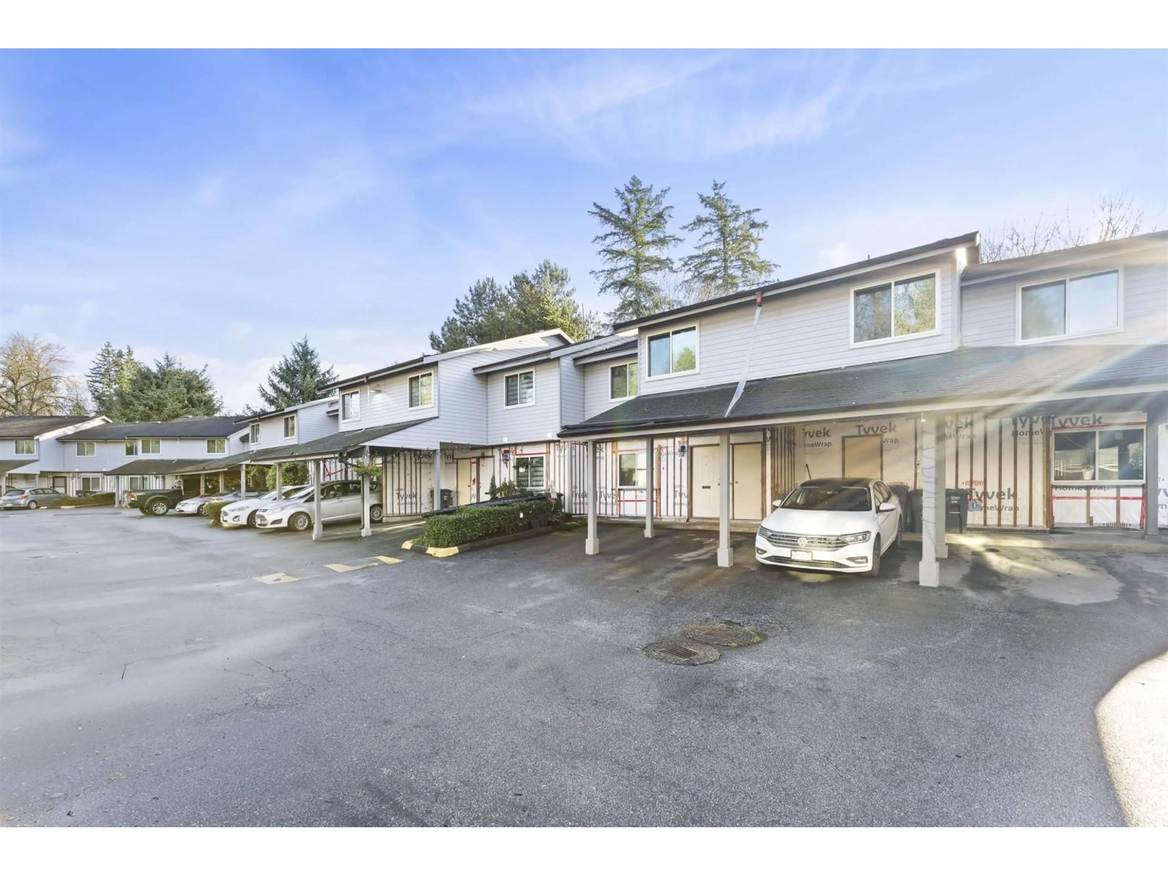 Unknown for 164 - 7261 140 STREET, Surrey British Columbia V3W5J6